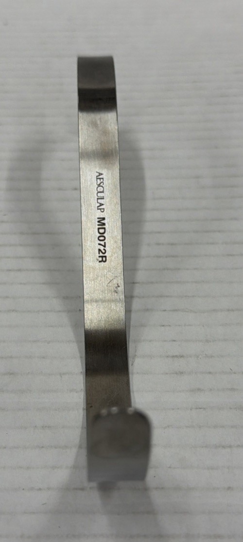 Aesculap REF MD072R, RETRACTOR BLADE,