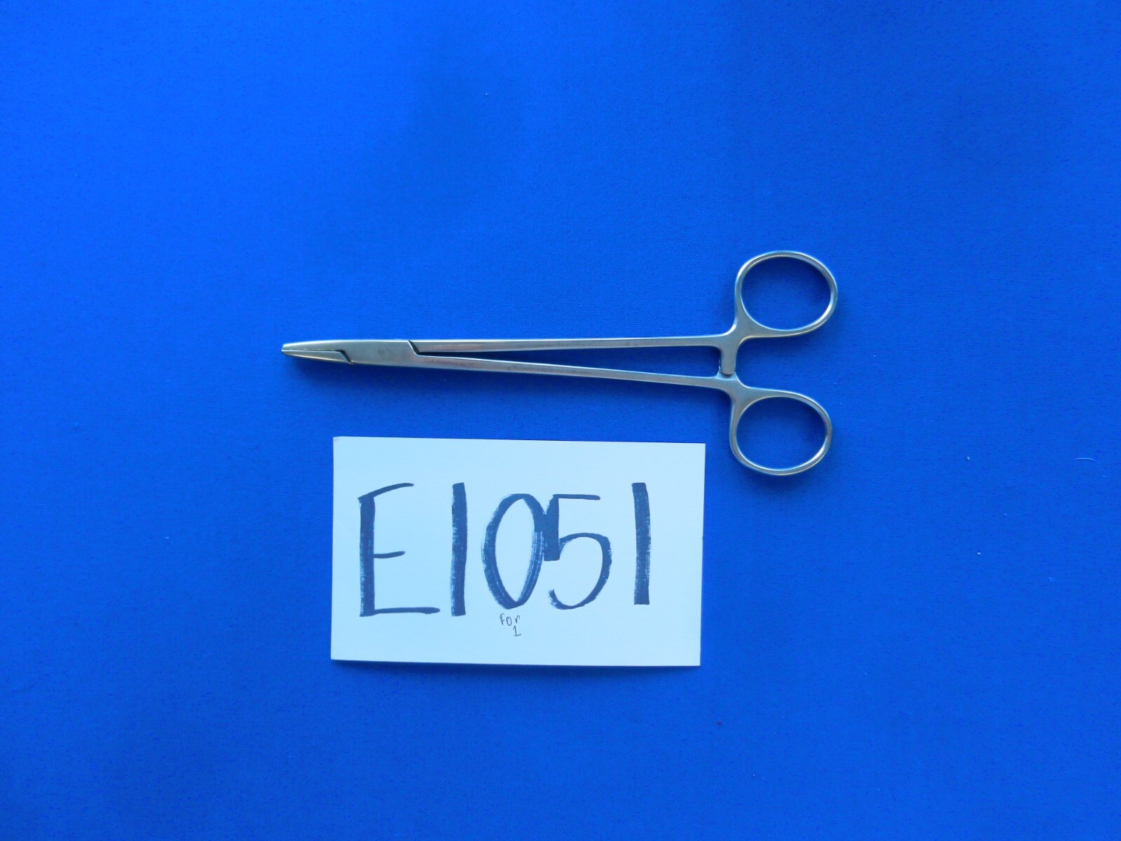E1051 Jarit Surgical Mayo Hegar Grooved Needle Holder 18.5cm Long 120-140