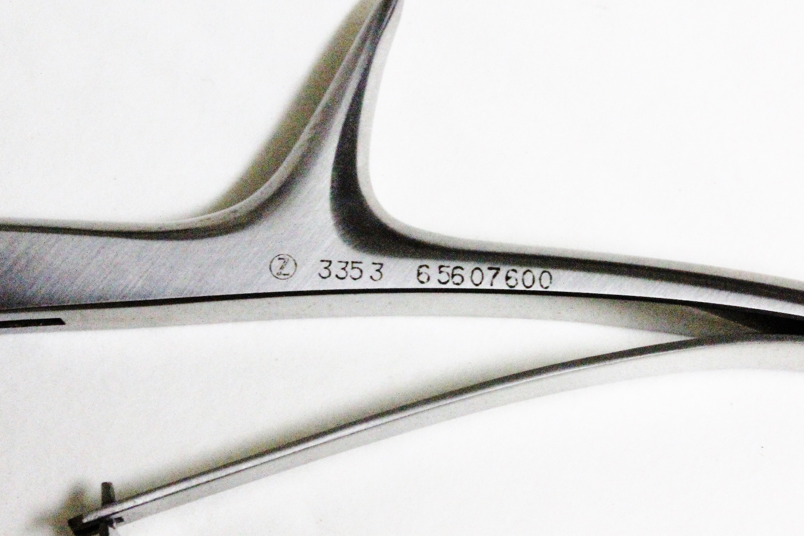 ZIMMER LOVE KERRISON LAMINECTOMY RONGEUR 7″ 4MM RIGHT CUTTING 3353