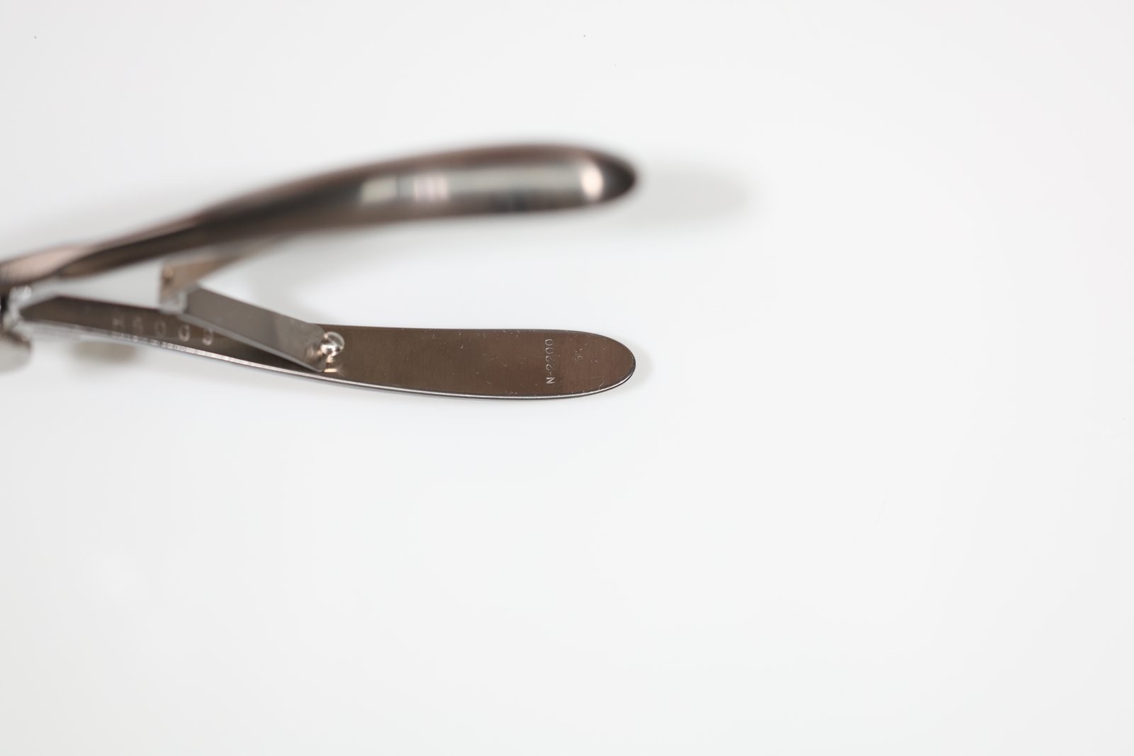Storz N2200 Cottle Septum Speculum, 50mm Thin Modified Blades, 5-3/4in
