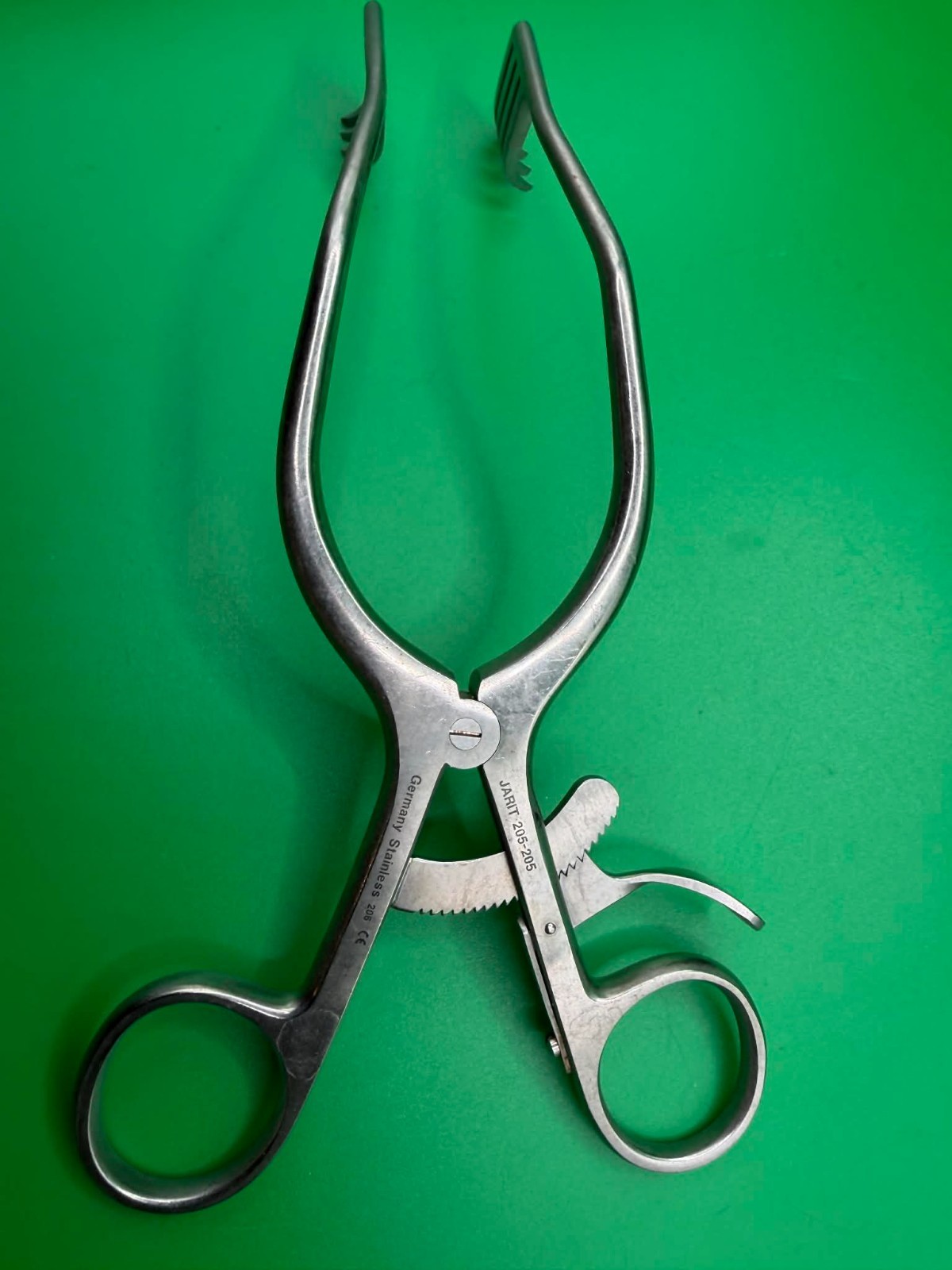 Jarit Weitlaner Retractor 205-205.