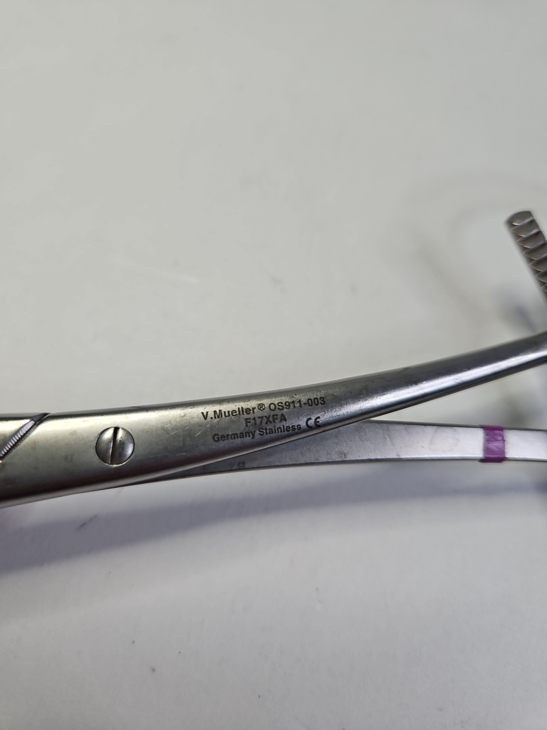 V Mueller OS911-003 Bone Reduction Forceps, Ratchet, Serr, 5-1/2″