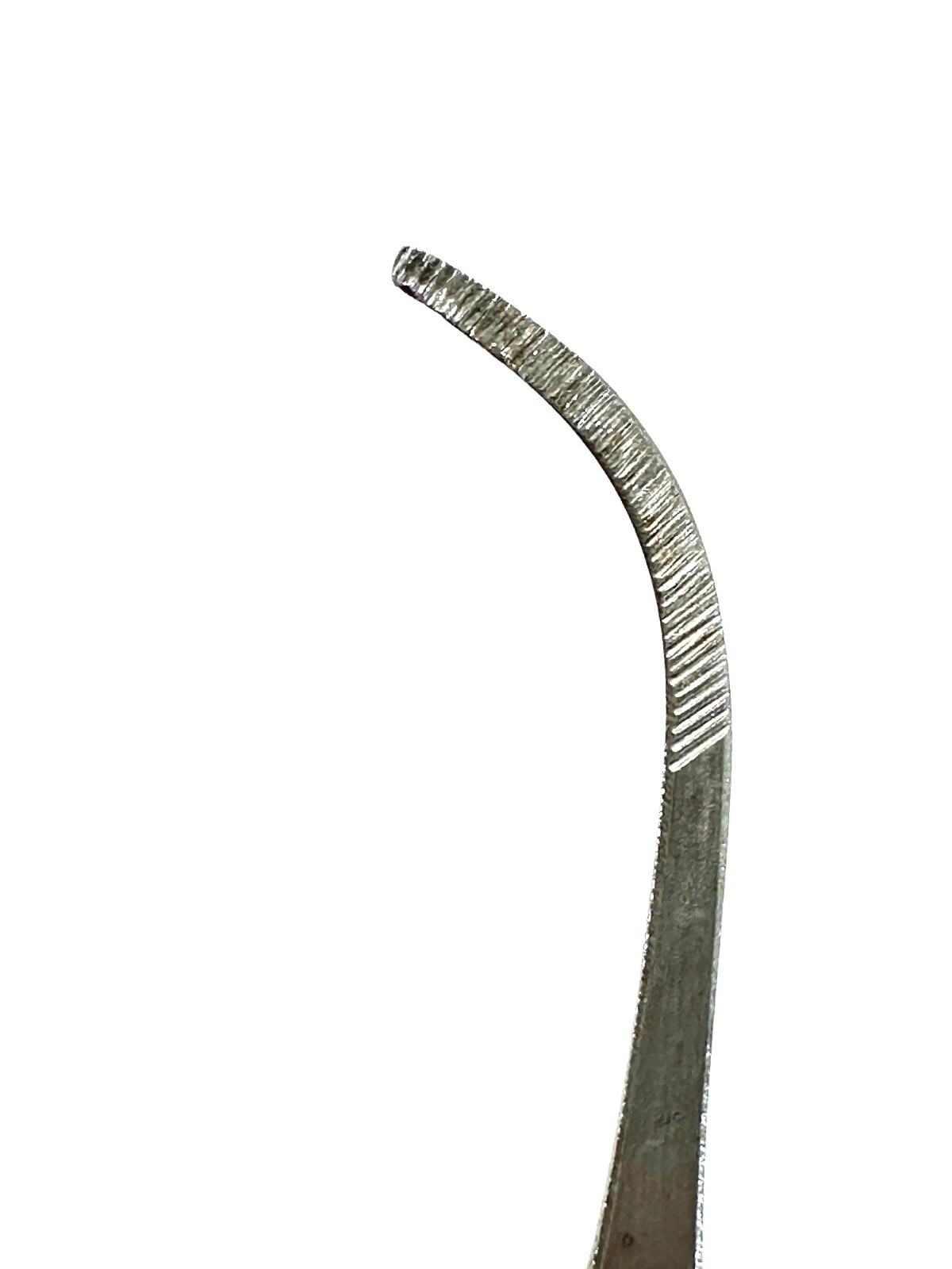 Aesculap BD229R Gerald Dressing Forceps, Curved & Serrated 6-7/8″ A.