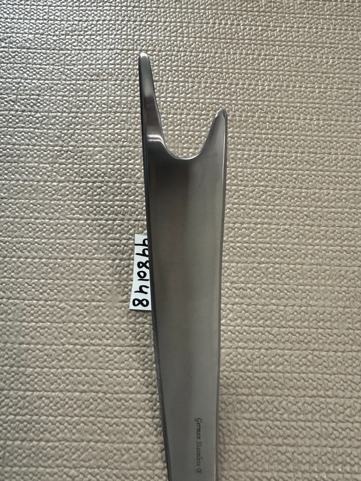 WM9980148—–LEFT HOHMANN MEDICAL RETRACTOR FOR ( HIP SURGERY)