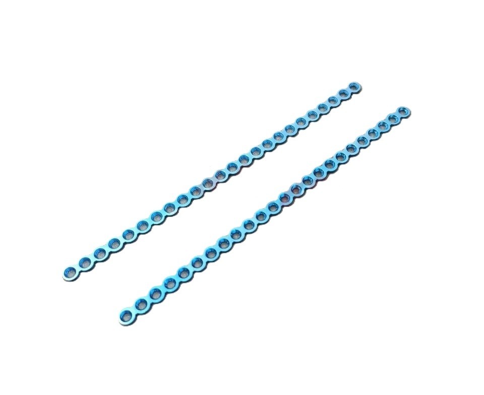 Veterinary 2.0mm Maxillofacial Straight Plate 24hole -2pc & 2.0mm Screw 50pc