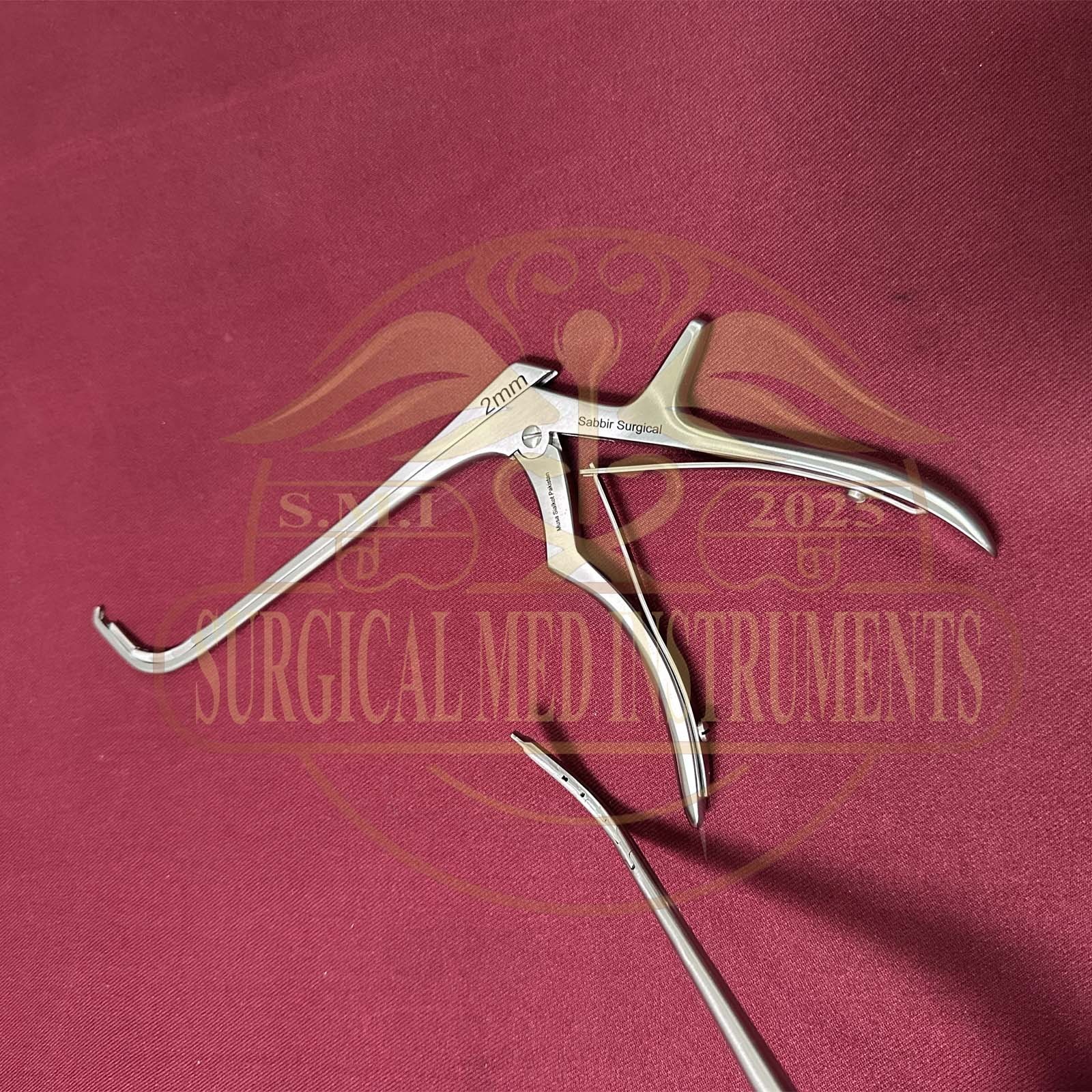 Bayonet Kerrison Rongeurs 8” 70° Curved Up 1mm to 2mm Orthopedics Instruments