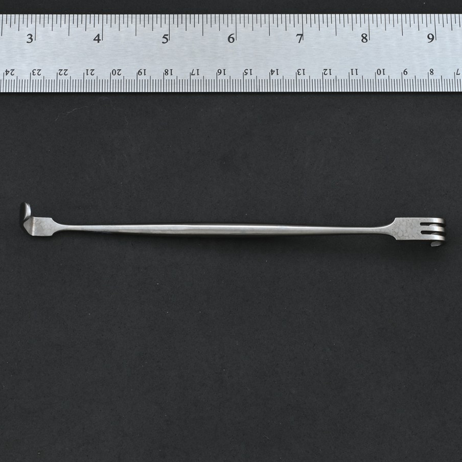 Aesculap MG277R Senn Retractor Blunt 3-Prong 6¼ in Surgical