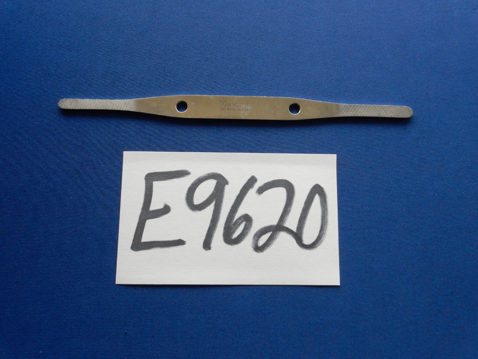 Aesculap OL405 Fomon Double Ended Bone File Straight 8-1/2″