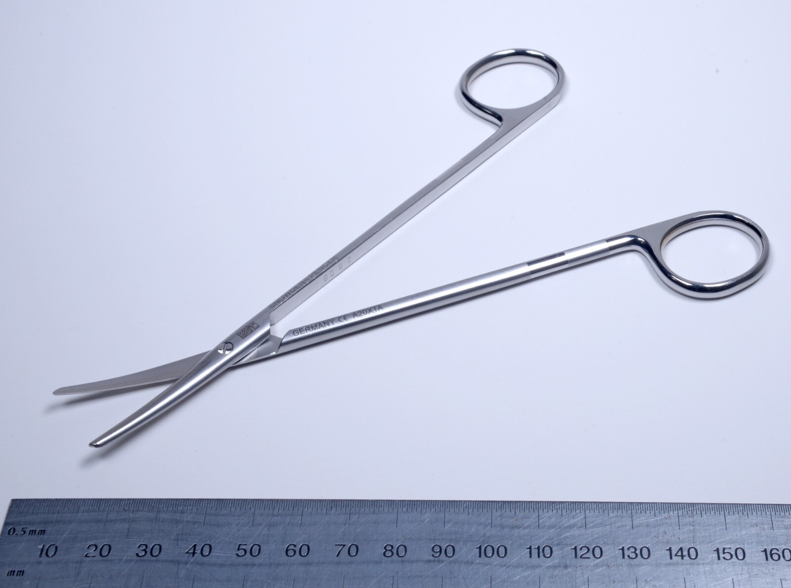 Snowden-Pencer Plastics 32-5751 Diamond Ser-Edges Scissors 7″ Stainless Surgical