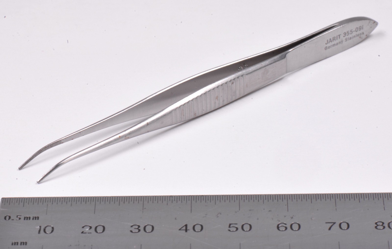 Jarit #355-091 Eye Dressing Forceps 3⅞” Curved 0.5mm Surgical Germany Stainless