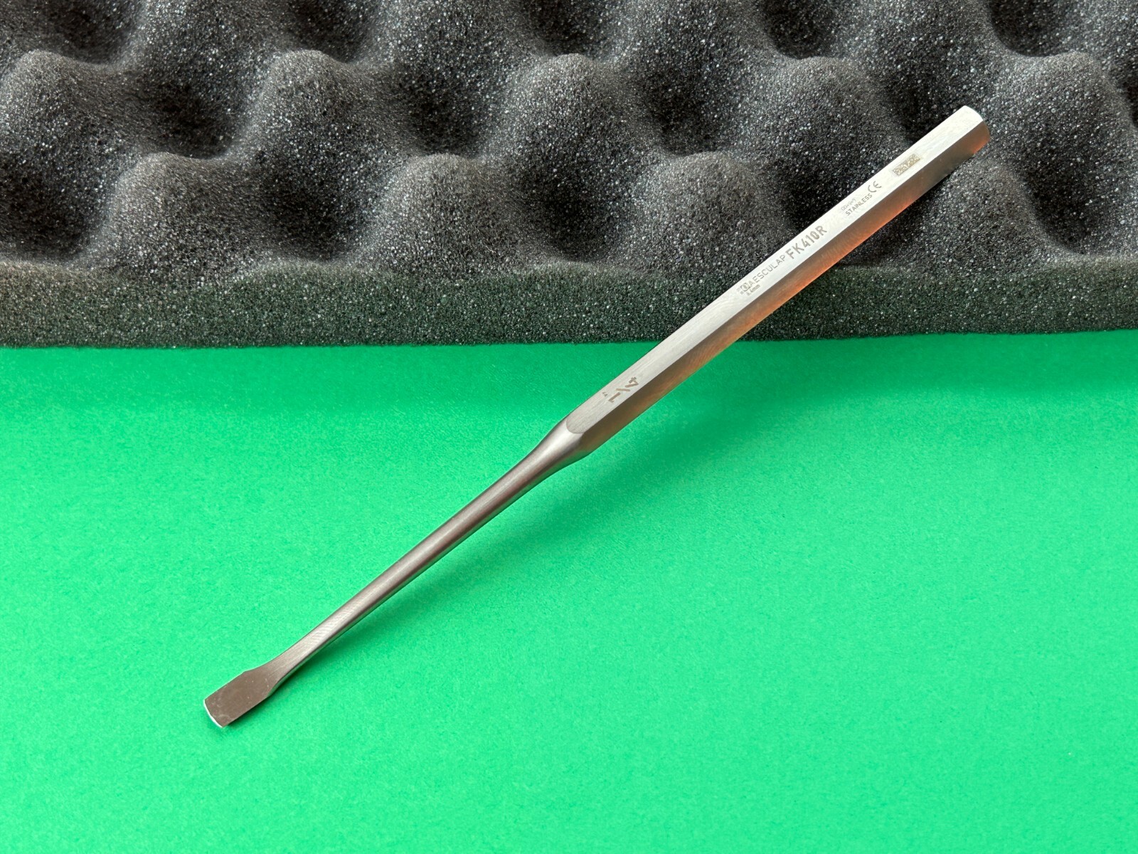 Aesculap Surgical Key 1/4″ Elevator 6.4mm x 180mm