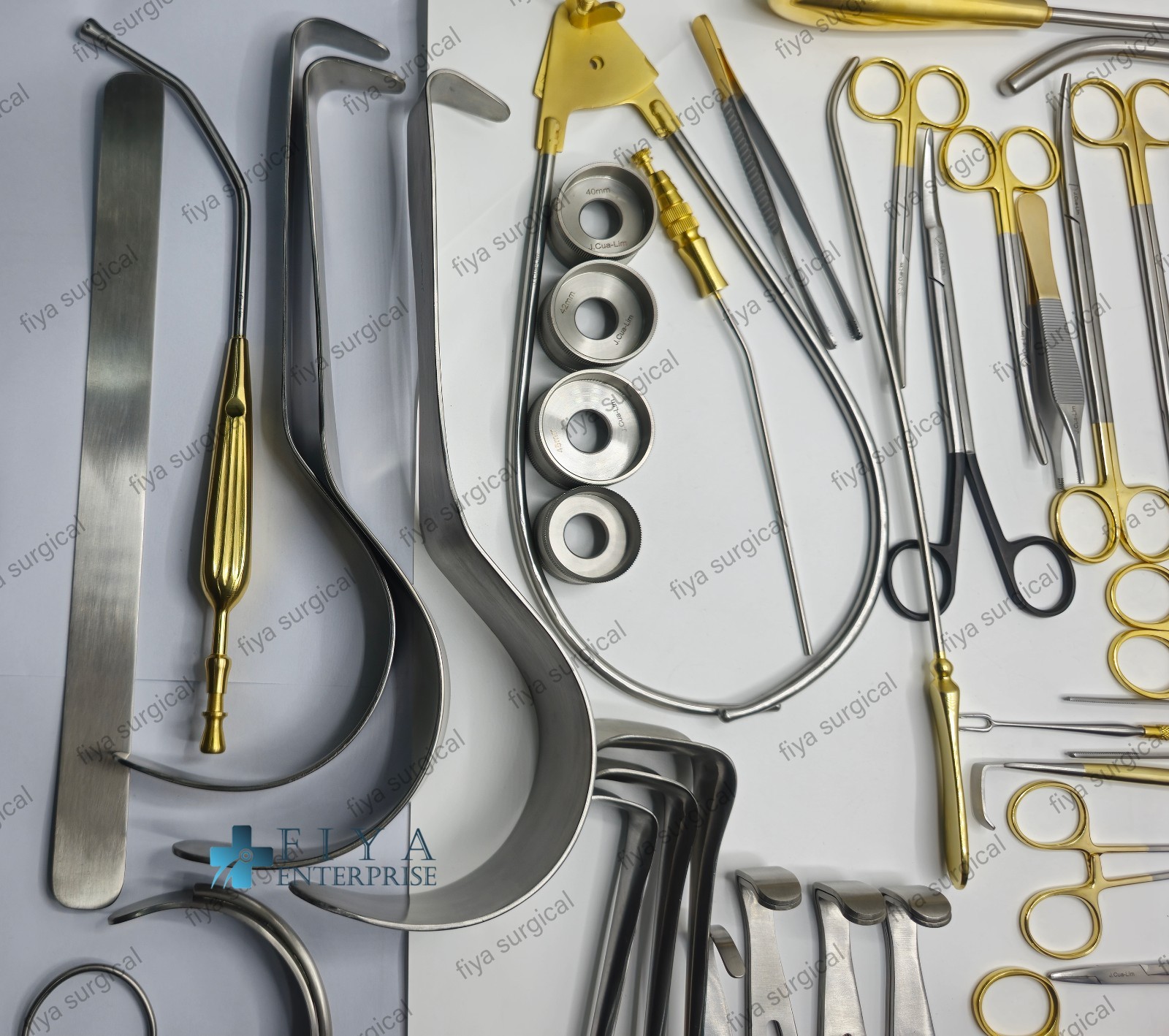 Major Breast surgery set, plastic surgery instruments.