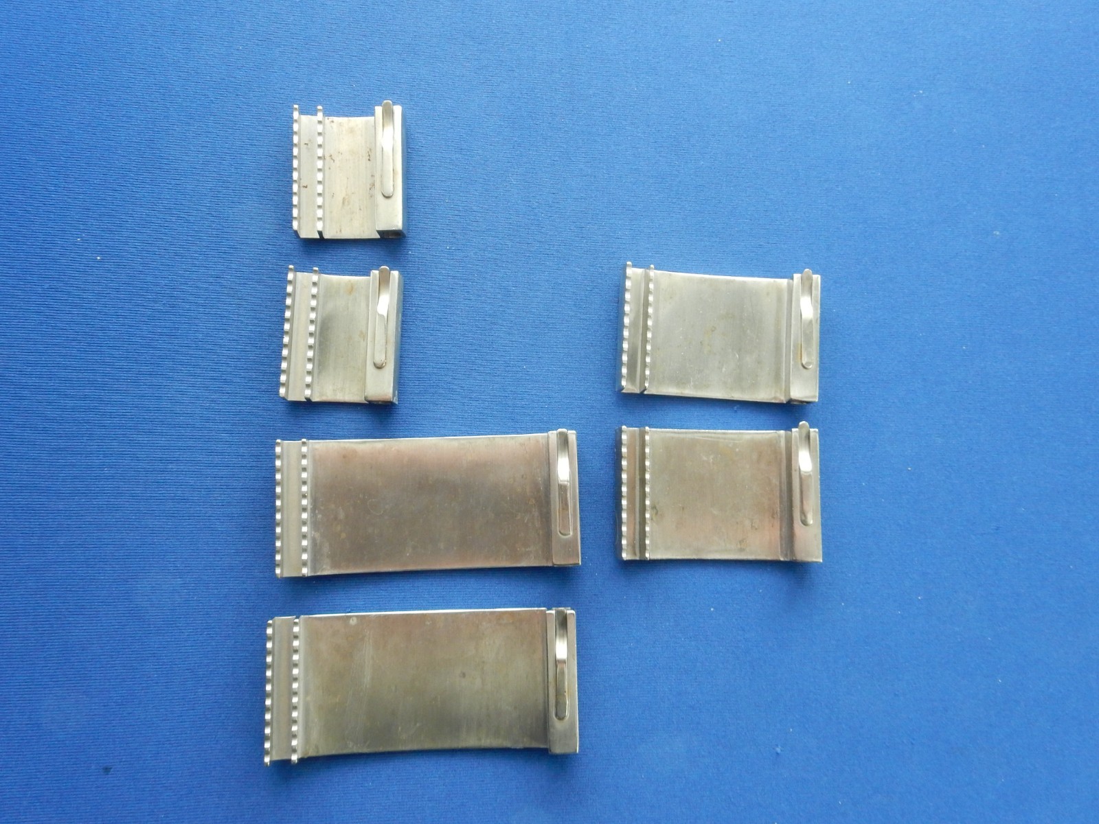Codman 50-8015 Garrett Peripheral Vascular Retractor w/6 Blades