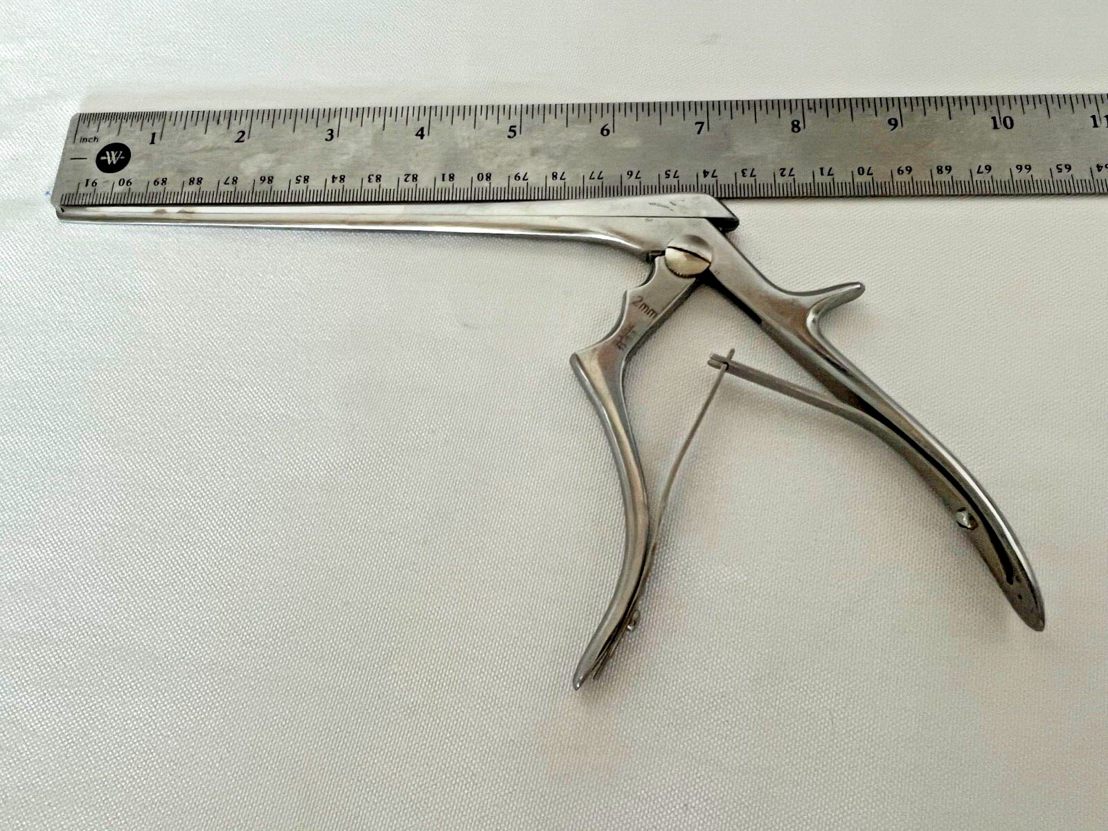 Symmetry Classic 53-1512 Cervical Kerrison Rongeur 2mm X 40° UpBite 7″ Neuro