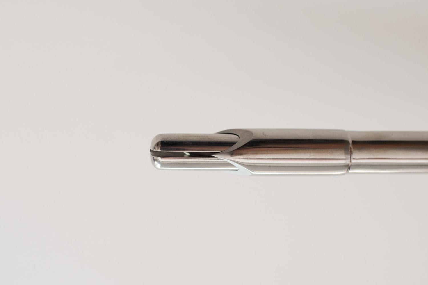 Equine Trocar–Reusable Metal Blunt