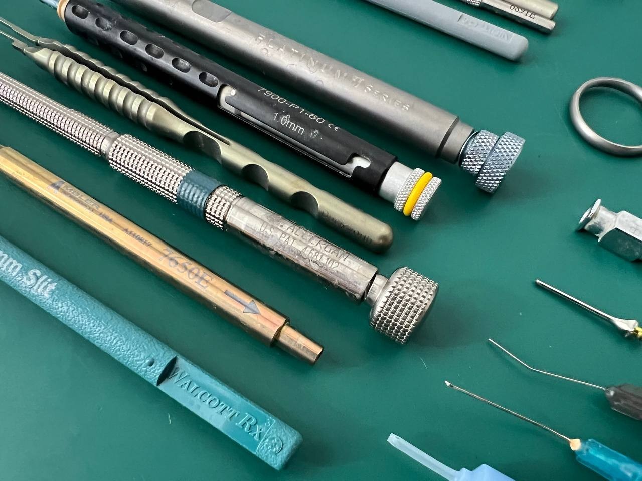 Lot ophtalmology instruments, Cataract Surgical Instruments with case,Ophthalmic