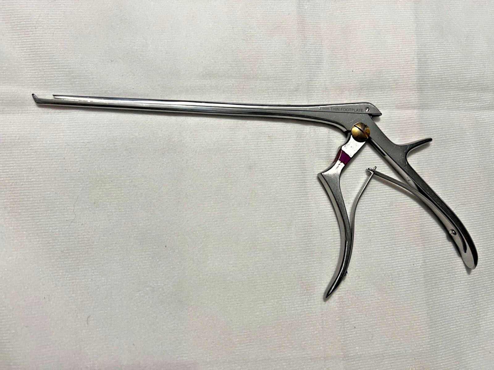 SSI Ultra 57-0763 Kerrison Rongeur 3mm Thin Footplate 40° Upbite X 8″ Length