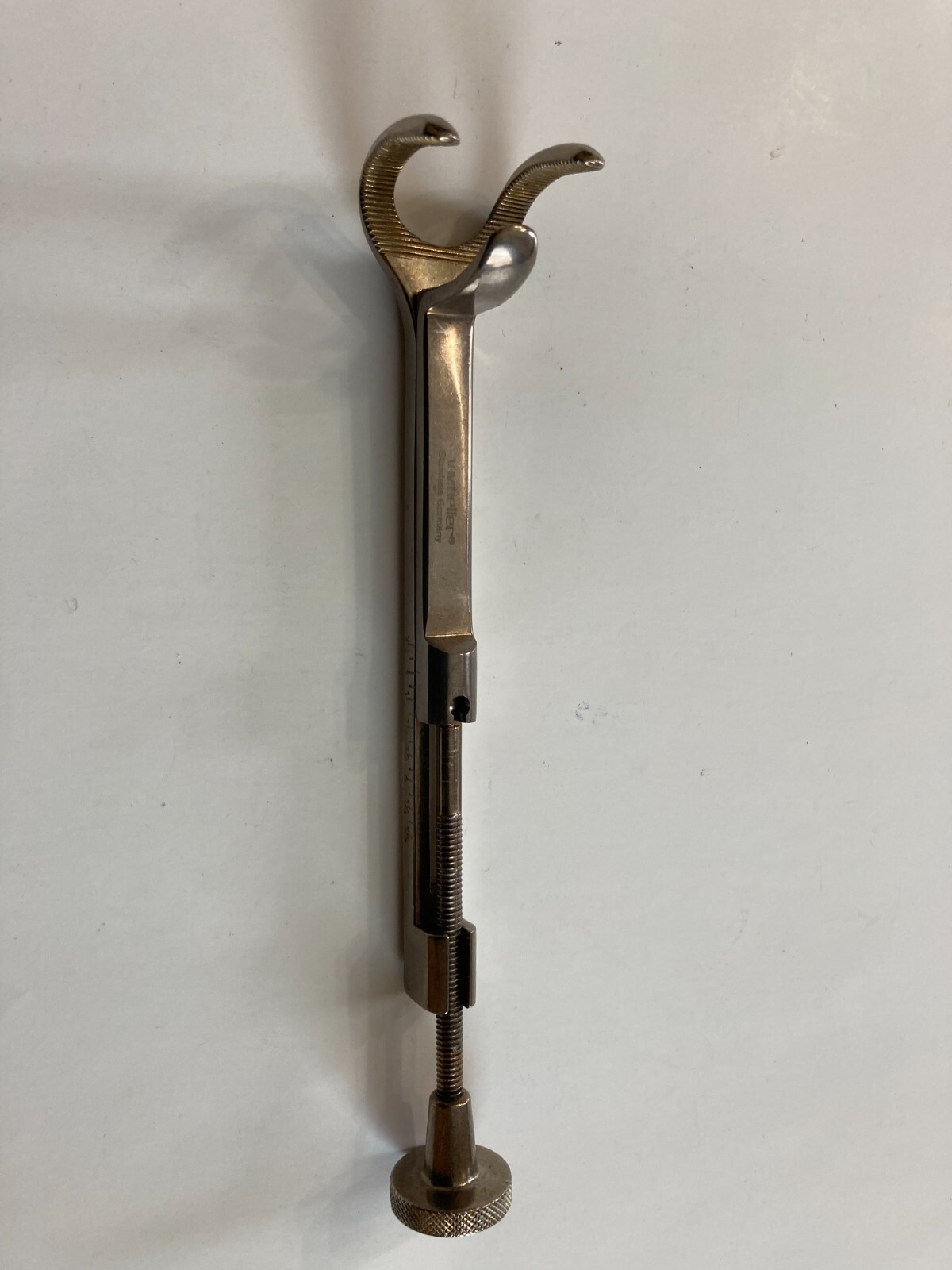 V. Mueller Lowman Bone Clamp Orthopedic Surgical Instrument