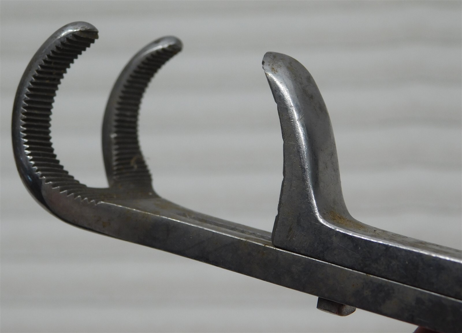 Vintage Zimmer Antique Medical Device Surgical Orthopedic Bone Clamp