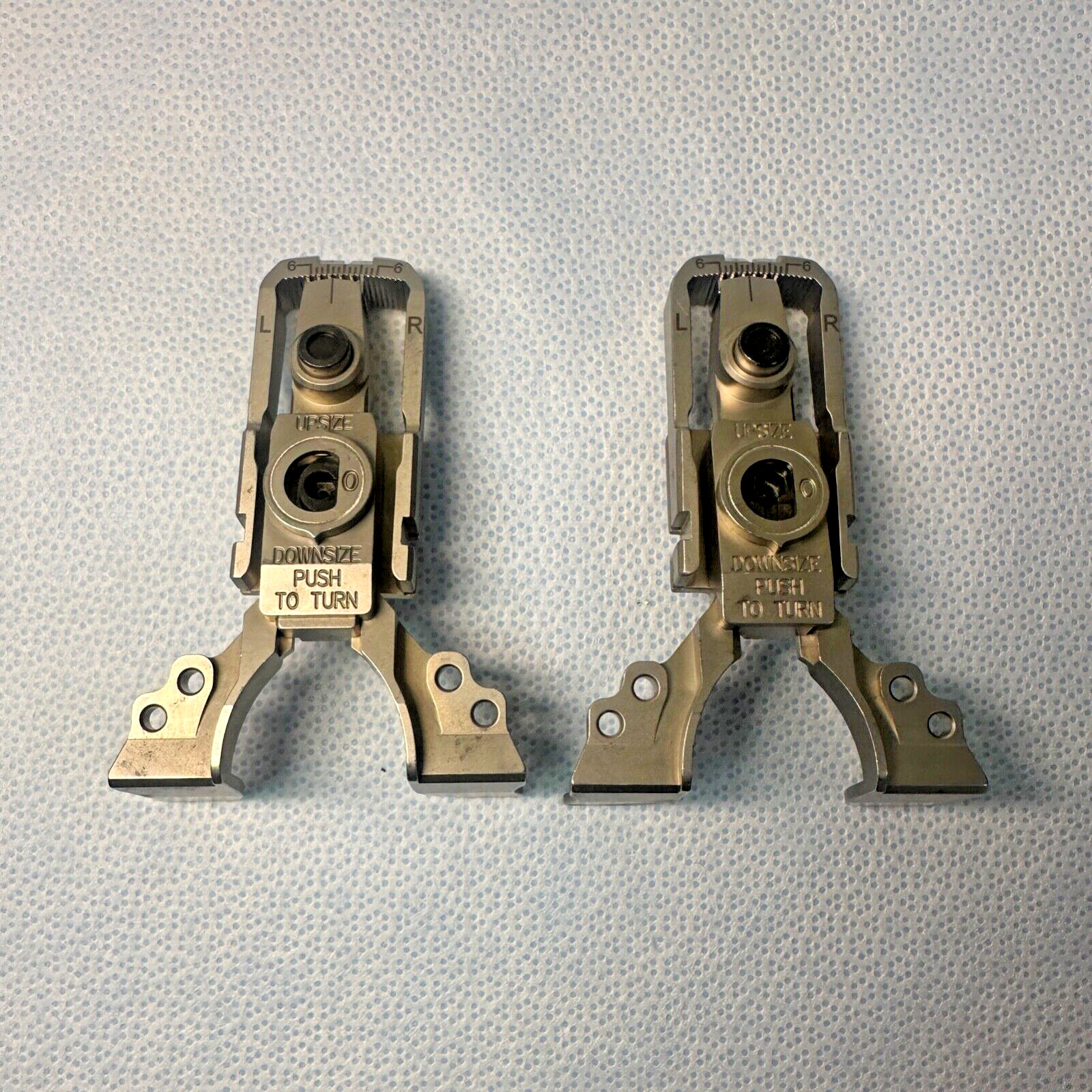 Stryker 6541-5-500 Triathlon Knee System MIS AP Sizer Adjustment Housing set of2