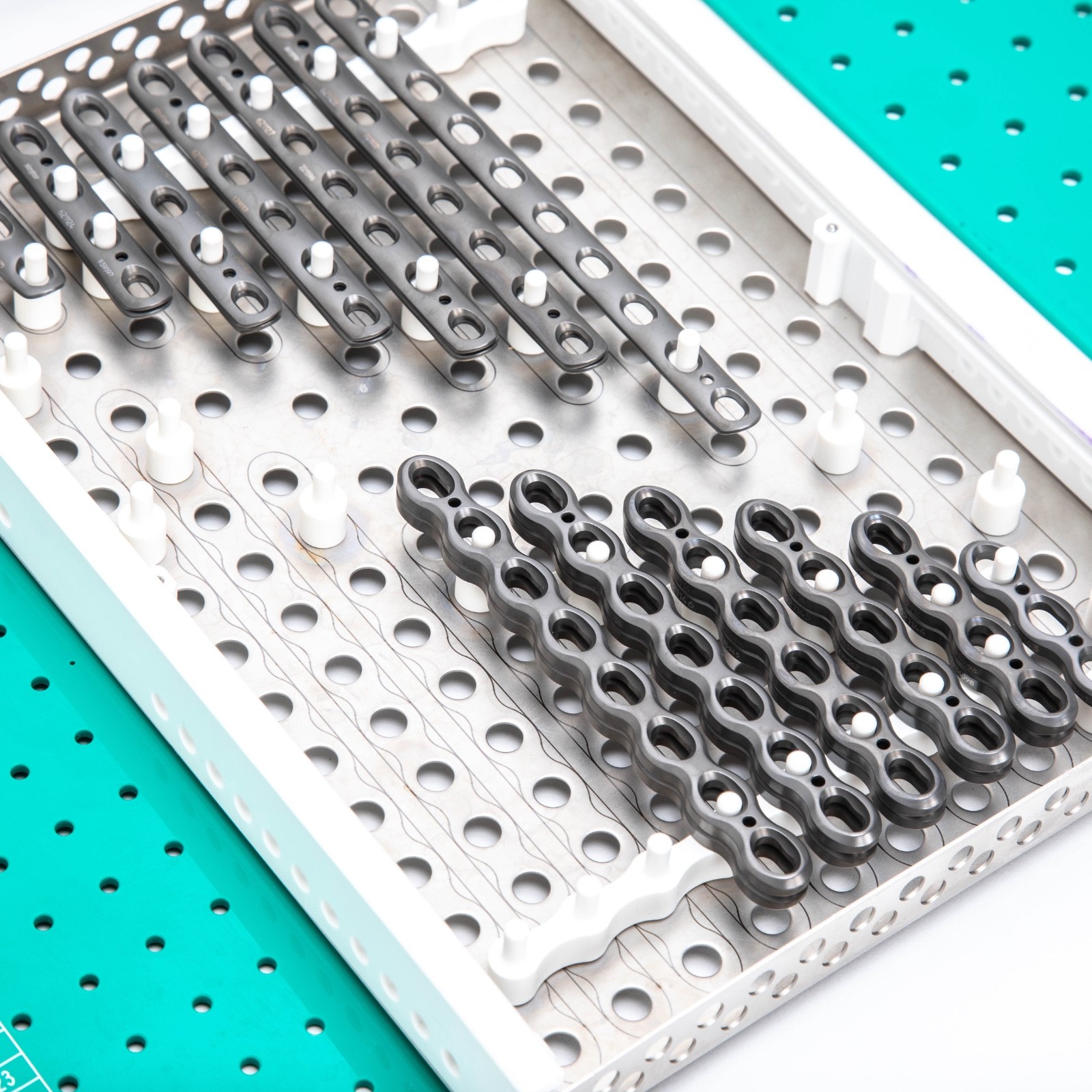 Stryker Plating System Small Fragment Set 621143 621144 621147 621126