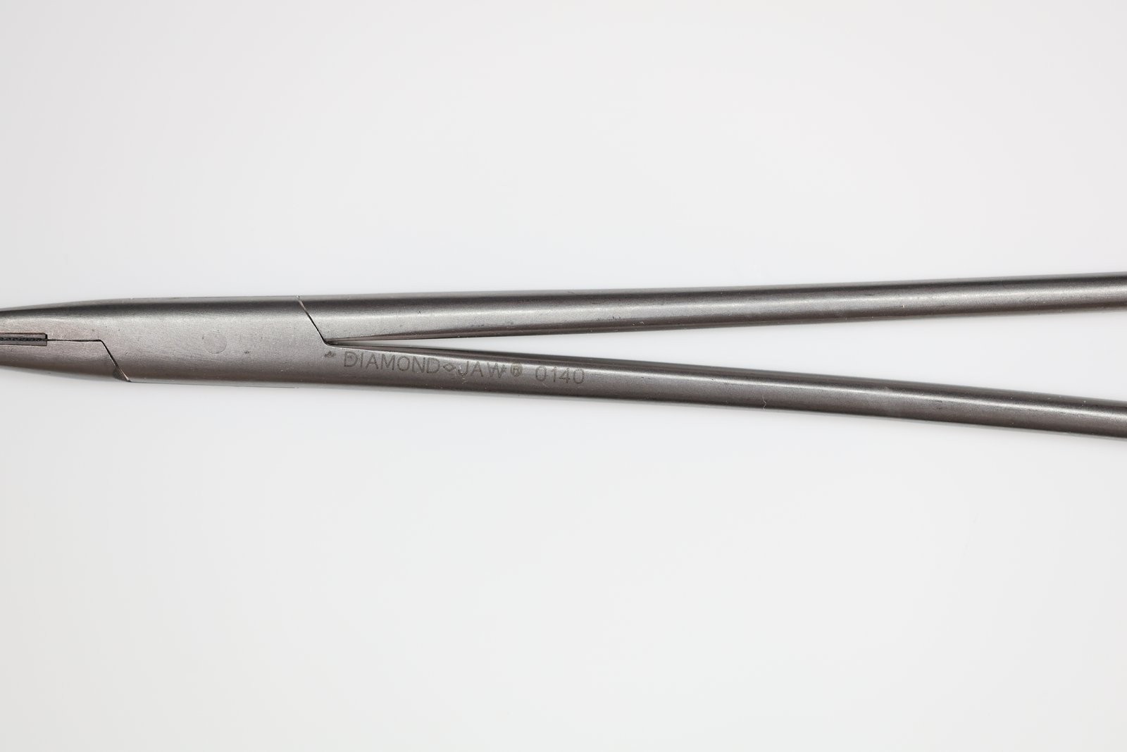 Snowden-Pencer 0140 Mayo-Hegar Needle Holder, Str, Serrated Diamond Jaw, TC, 8in
