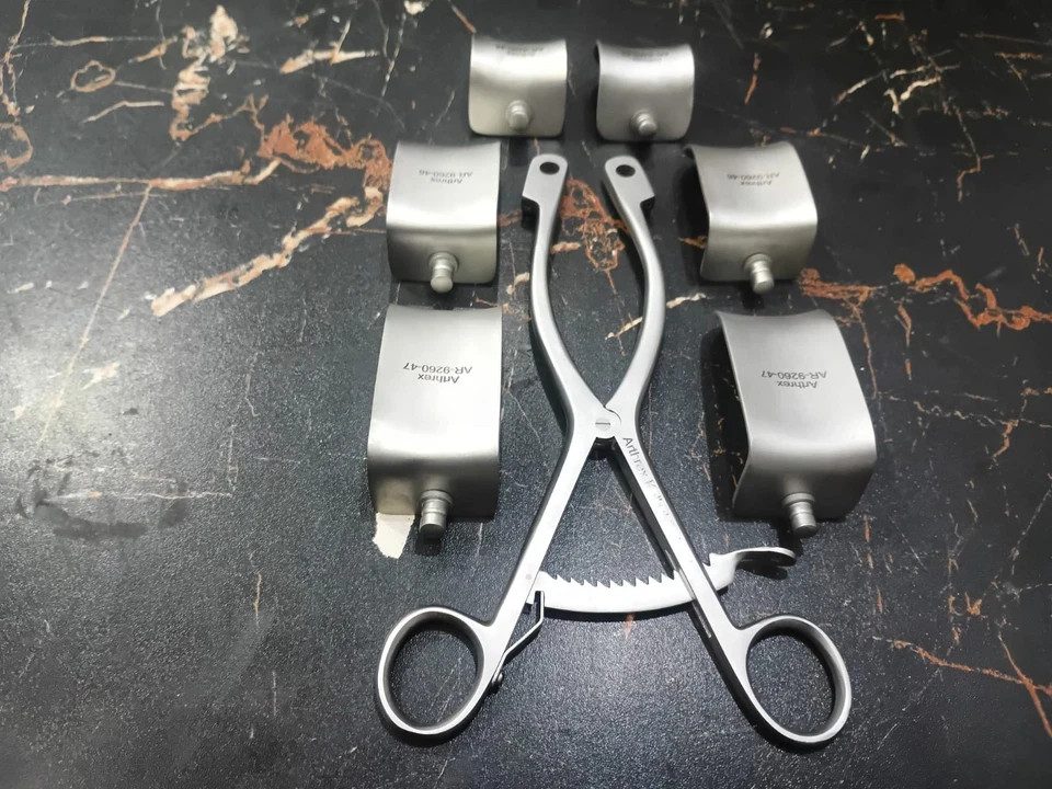Arthrex AR 9260-46 Kolbel Retractor Set With 6 Blade Shoulder Repair Surgical