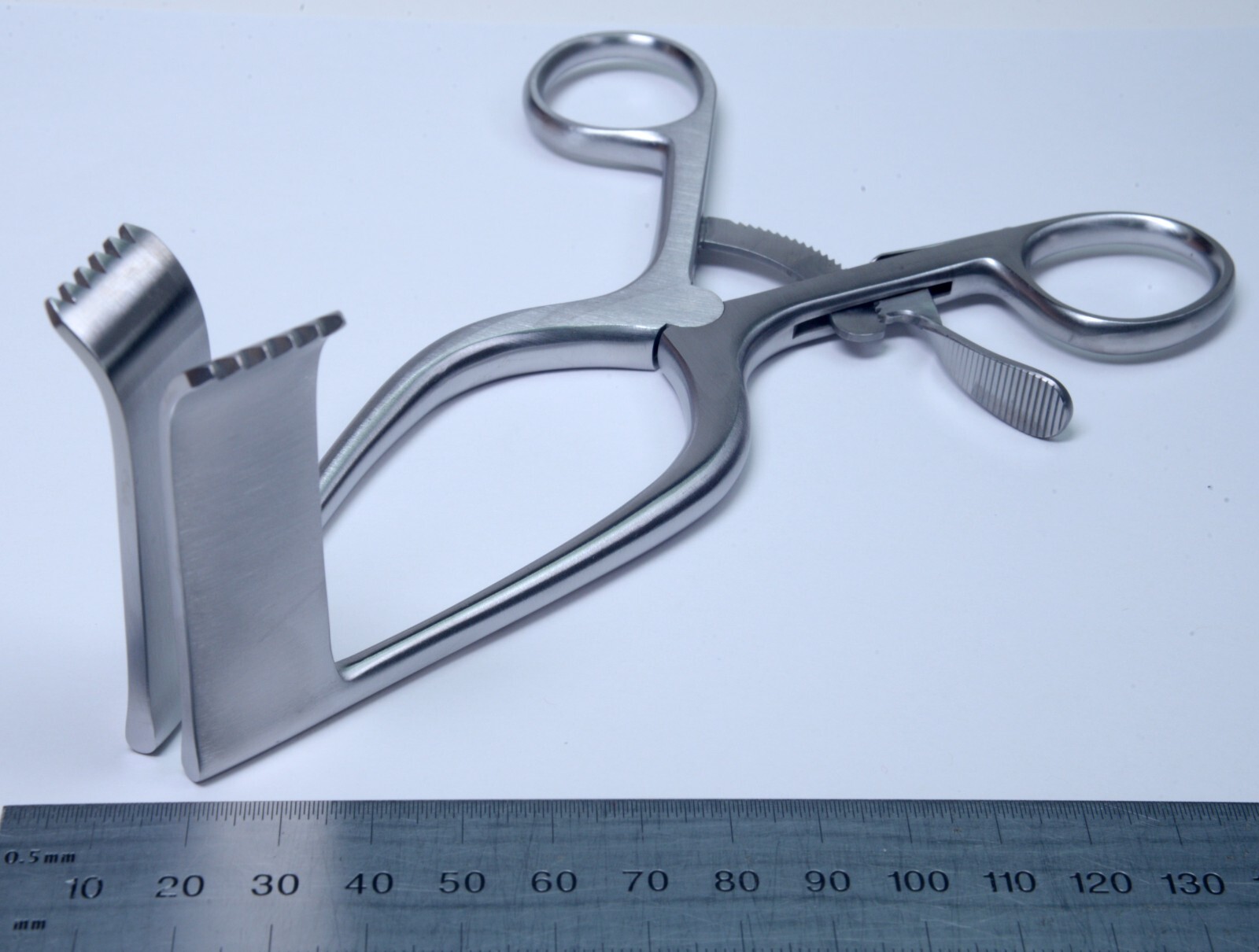 Boss Instruments #73-1109 Meyerding Retractor 7″ Stainless Steel Surgical