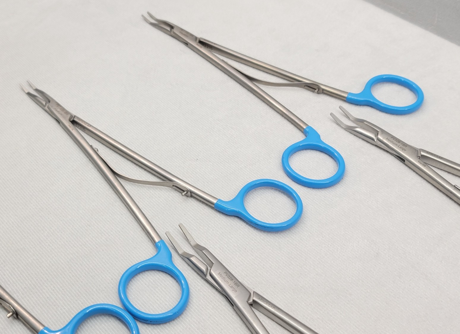(5x) Aesculap Ligation Clip Appliers 11″ & 8″ PBT 220-1BR, PV328-1BR