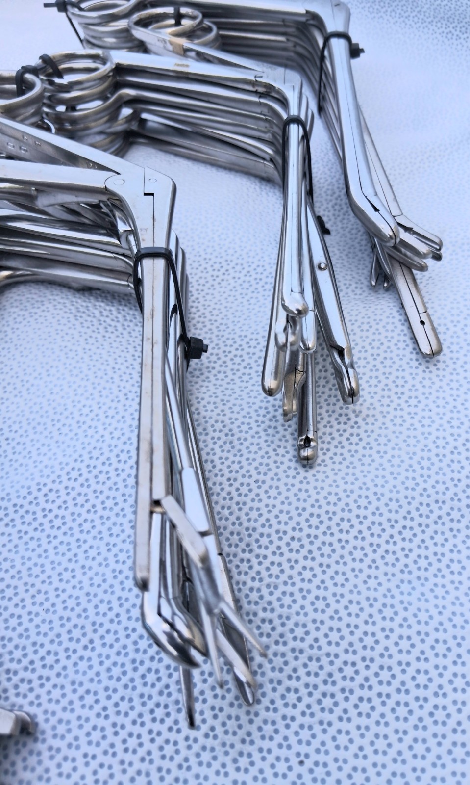 Lot of 100 Orthopedic Instruments & Others, Medical, With Case