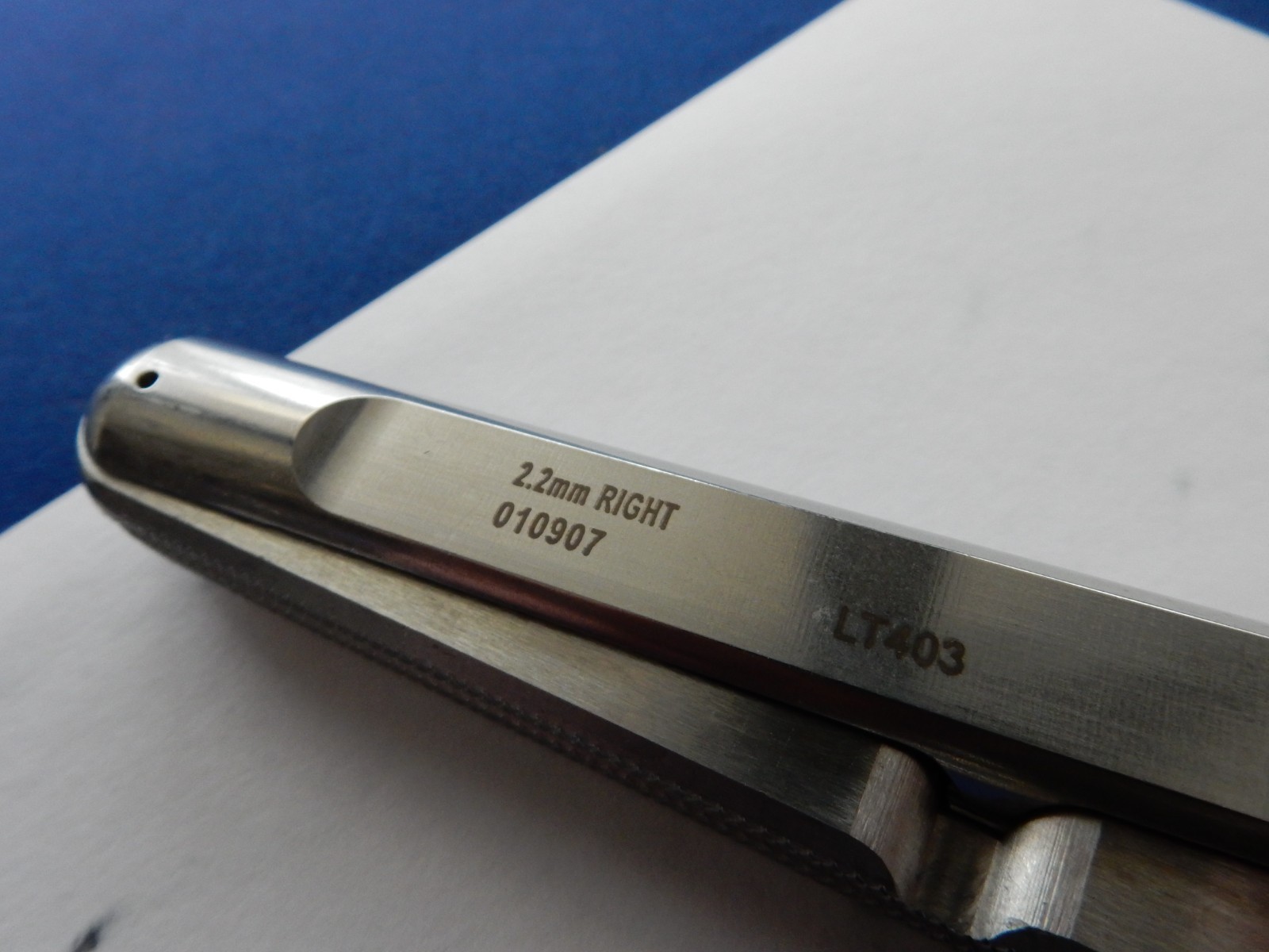 Acufex 010907 Cigar Handle Backet Punch 2.2mm Right