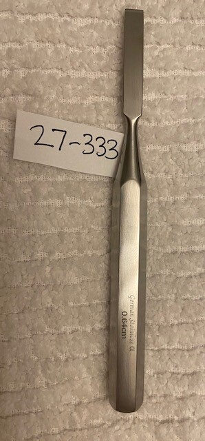 27-333 HOKE OSTEOTOME STRAIGHT 5.5″ BLADE WIDE –1/4″
