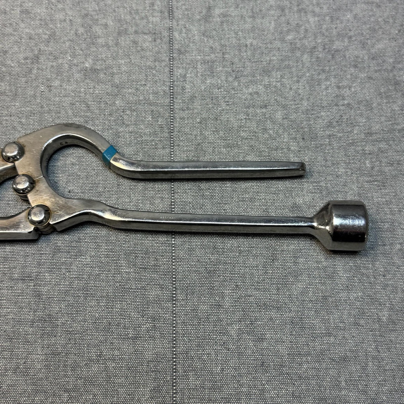 Wright Mfg Orthopedic Bone Holding Clamp Retractor 64 Stainless Germany