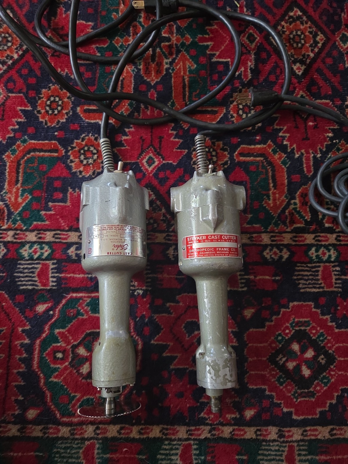 Stryker 838 & 8126 Cast Cutters- Tested NOT Working – For Parts / Repair
