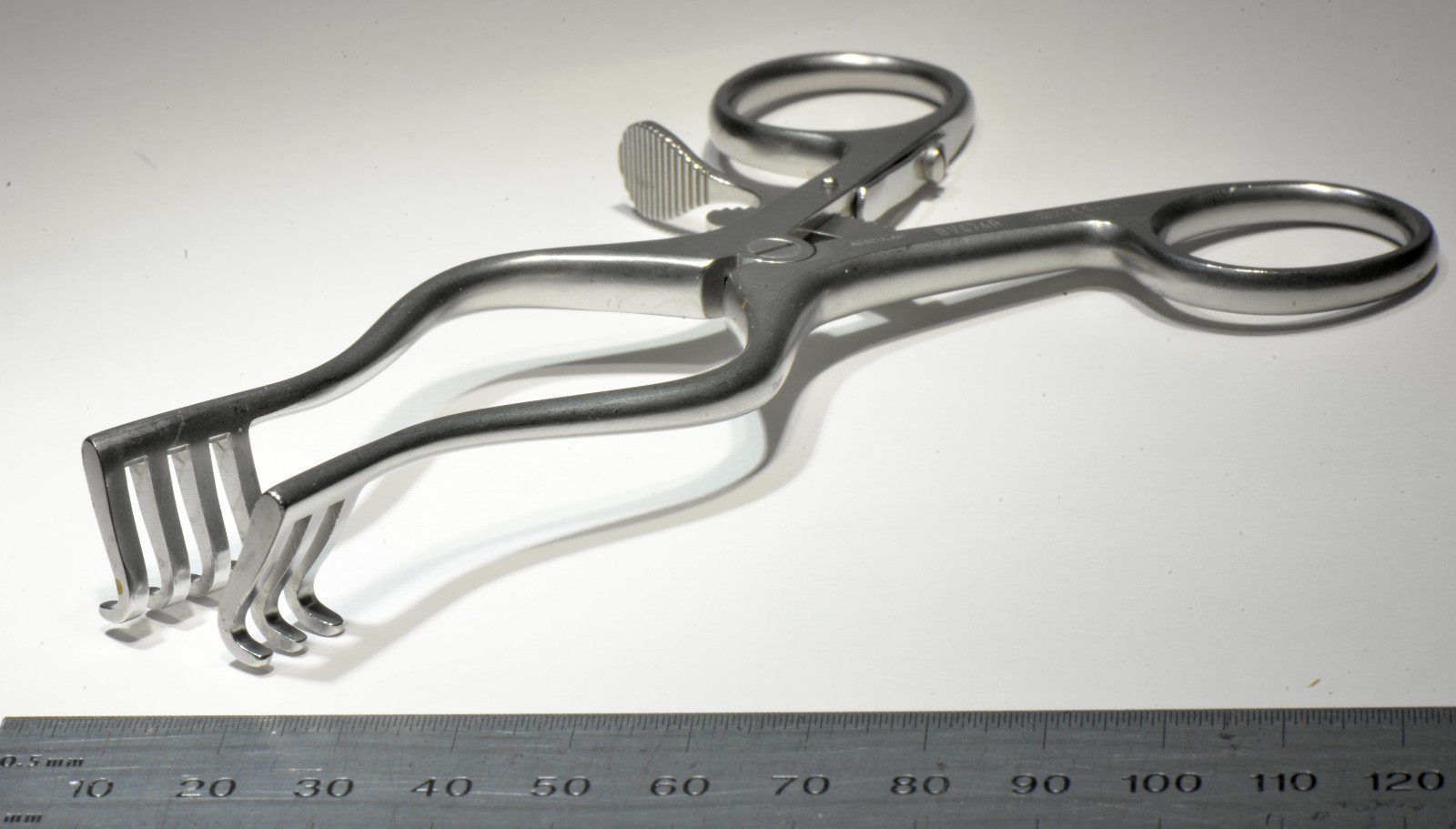 Aesculap #BV074R Weitlaner Retractor 3×4 Blunt Prongs 5 ⅛” Surgical Stainless