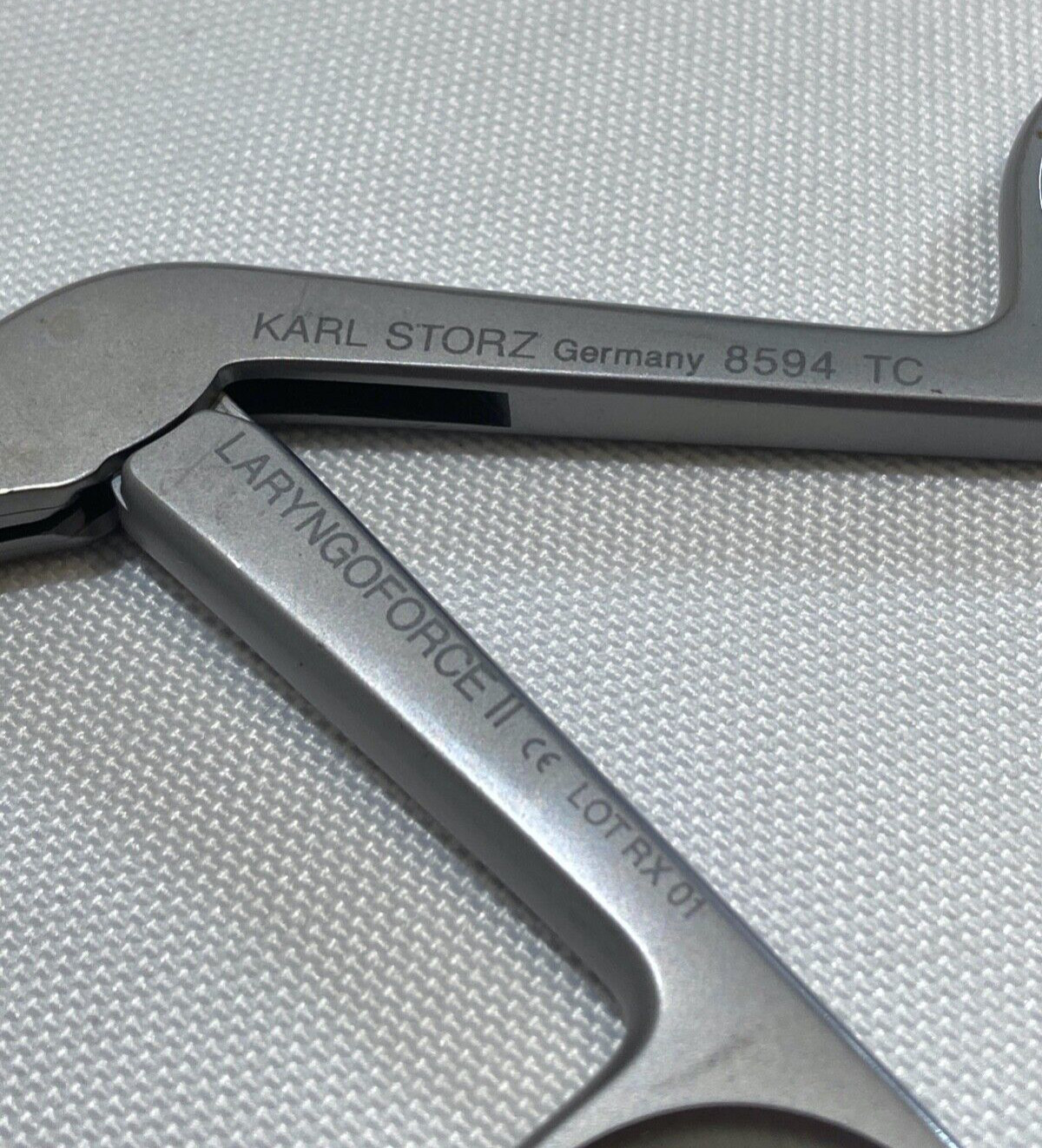 Karl Storz 8594TC Laryngeal Scissor Heavy 10mm Right Curve Blade 3mm x 23cm ENT