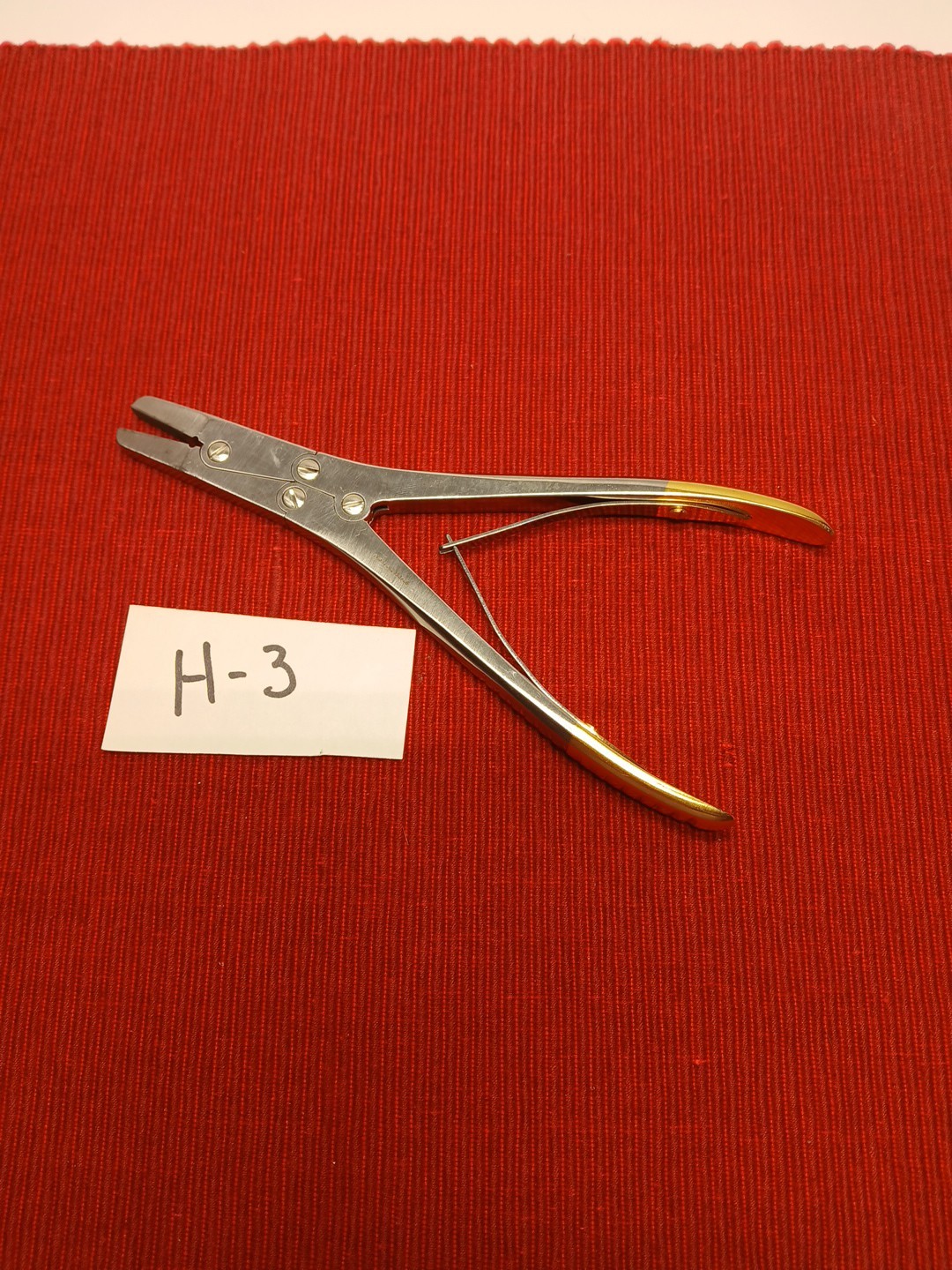 Codman Symmetry Surgical Tungsten Carbide Jaw Pliers 32-113