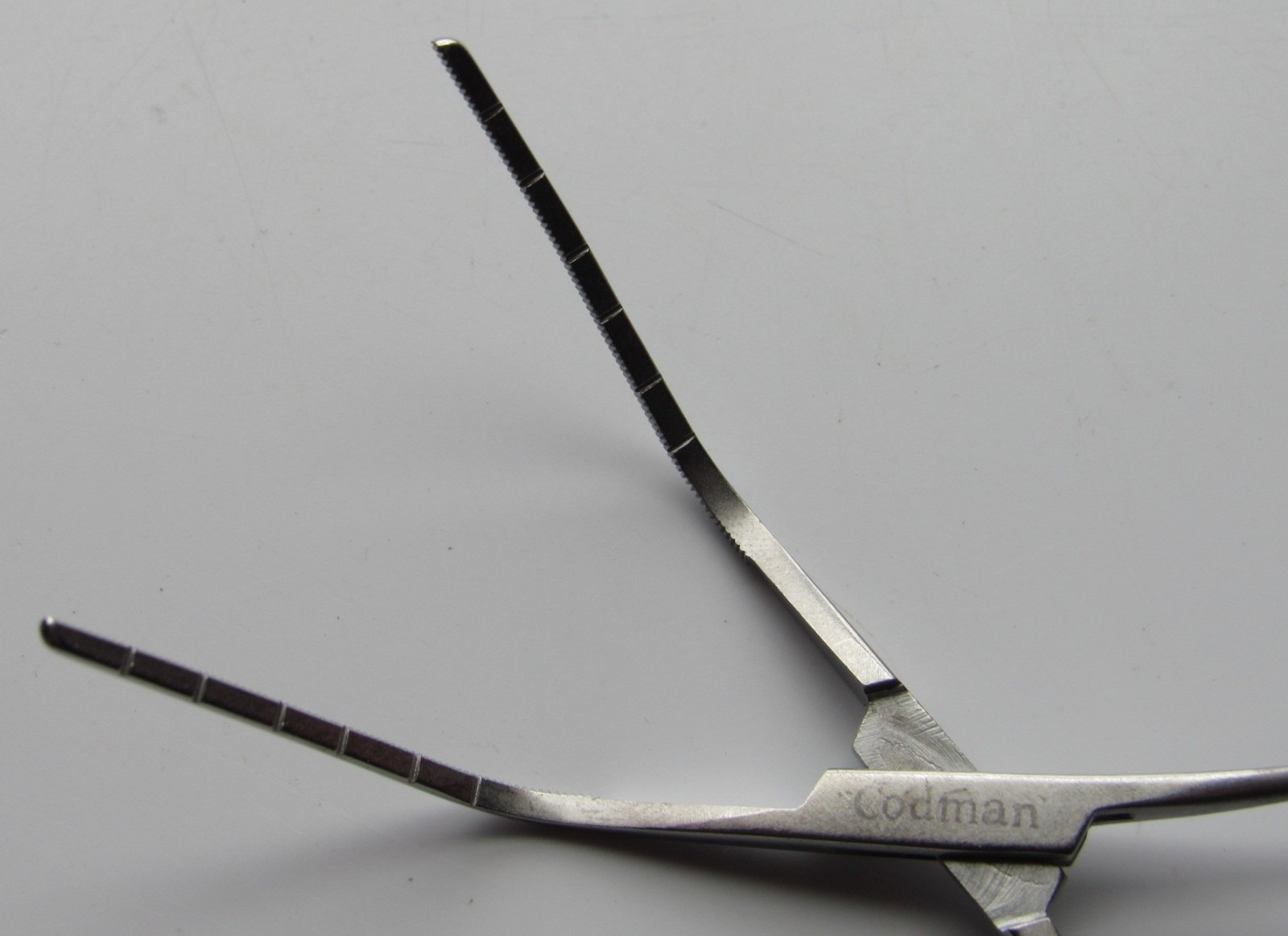 Codman Symmetry 30-9001 Castaneda Multi Purpose 50 degree Angle Clamp 127mm
