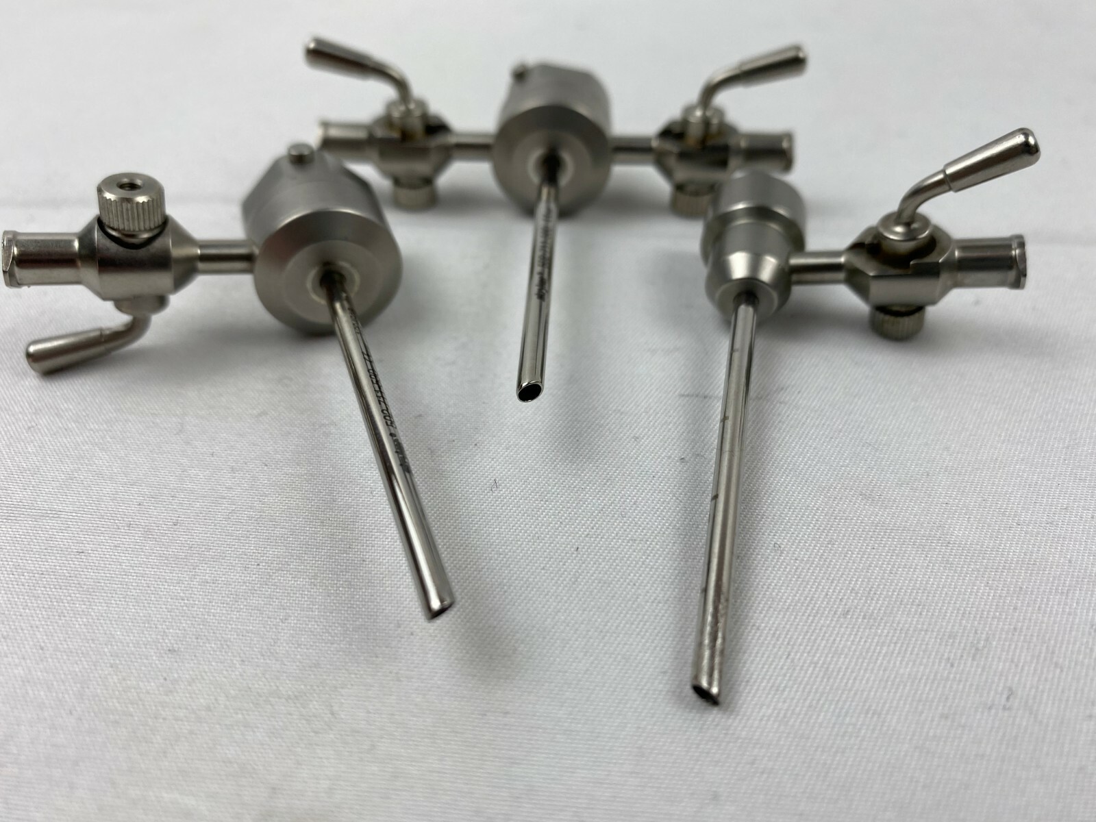 Stryker Trocars W/ Sheaths & Valve