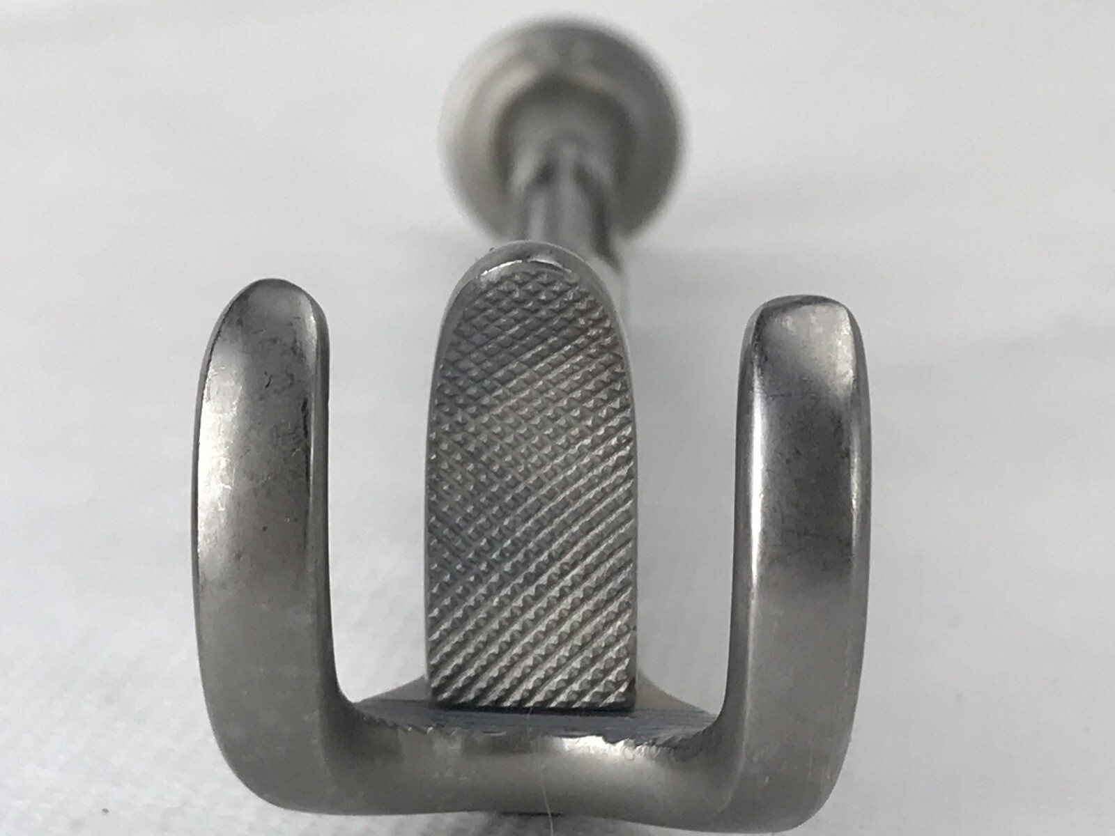SKLAR 40-2923 Lowman Adjustable Bone Clamp 1 x 2 Prong Jaw 1.5” Jaw Width 8” L