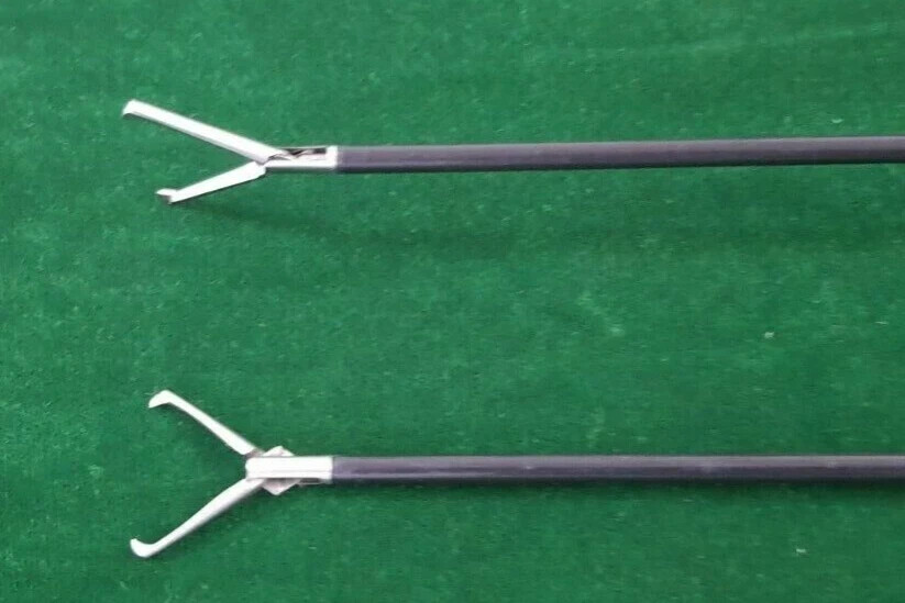 2pc Laparoscopic Tenaculam Grasping Forceps 5mmx330mm Surgical Instrument