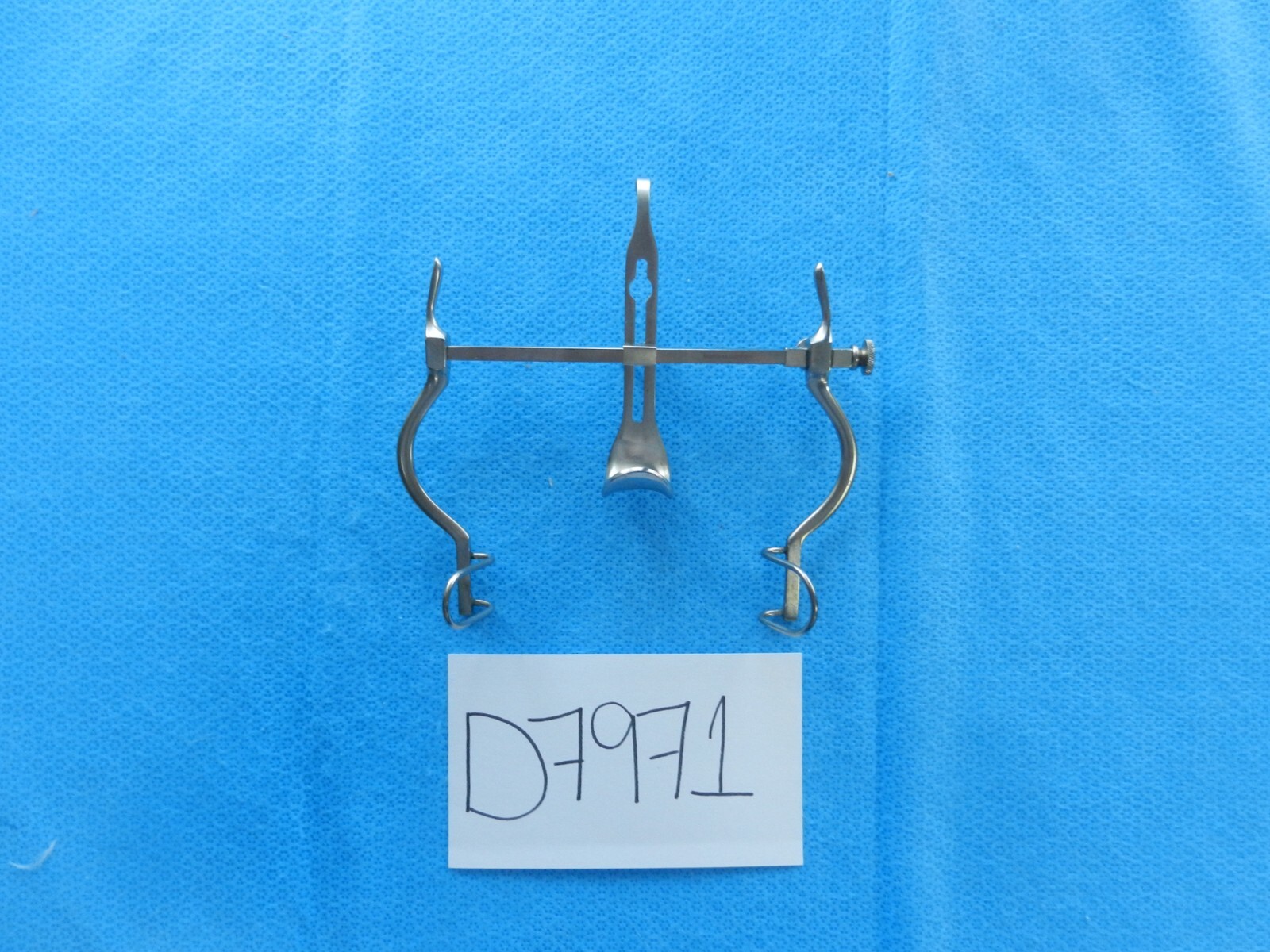 D7971 Jarit Surgical Balfour Pediatric Retractor 8.9cm Spread 205-310