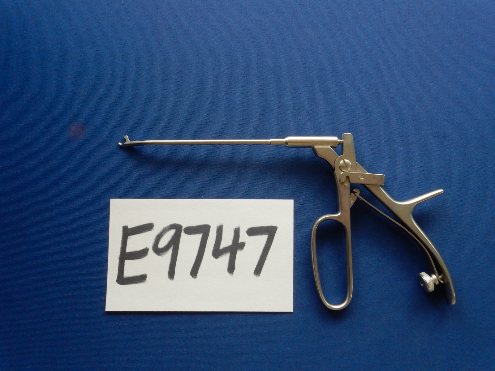 Zimmer 60-3955-037 Jack Hook Scissor Right Angle w/ Lock, 3.4mm Diameter