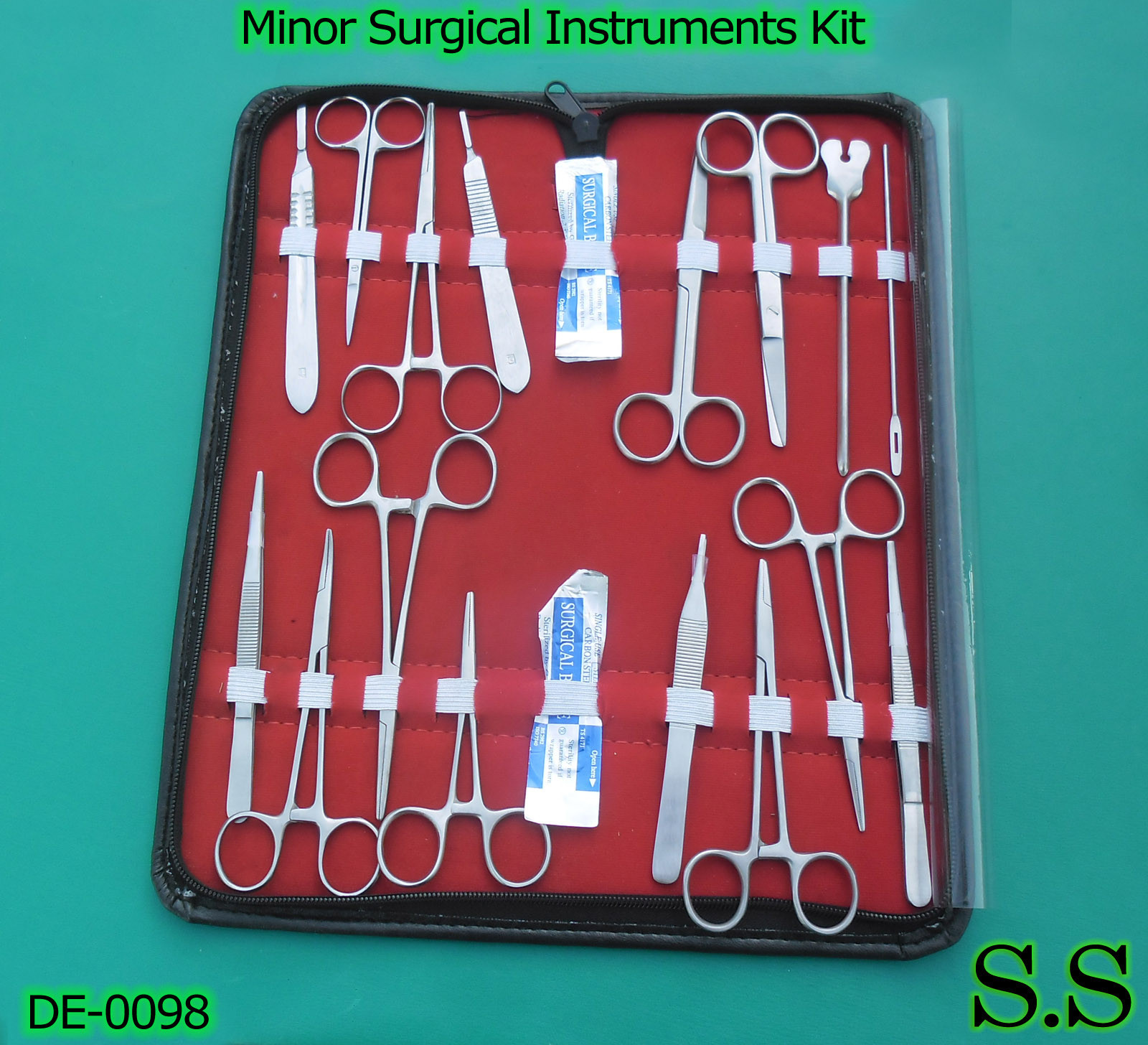 Set Of 18 Pieces Minor Surgical Instruments Kit De-0098