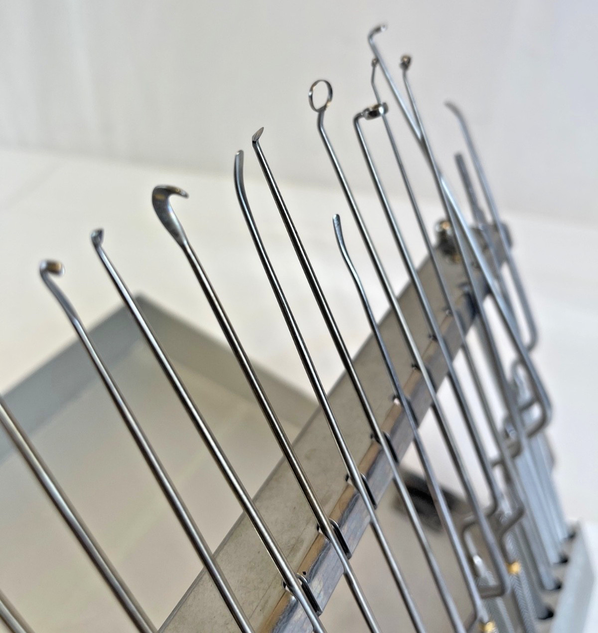 20 Piece V. Mueller Transphenoidal Dissector Instrument Set w/ Case Neurology