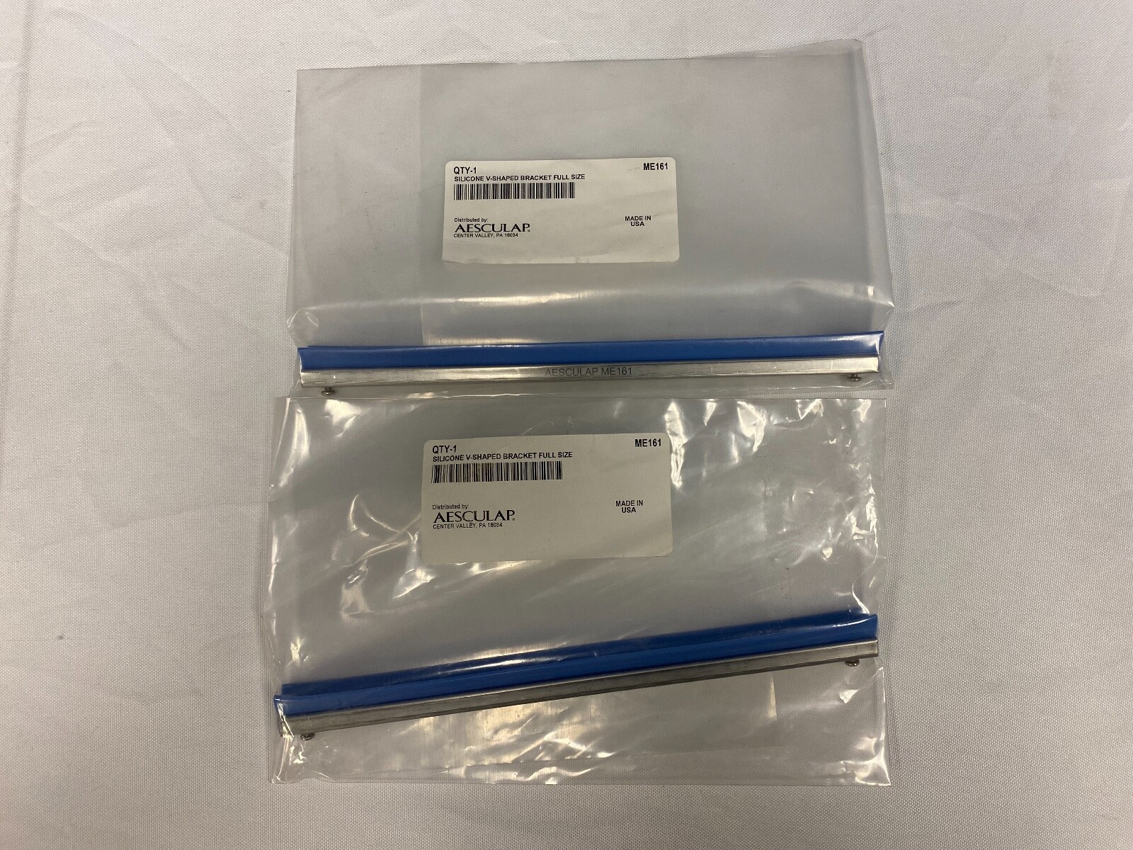 Set of 2 Aesculap Braun ME161 Silicone Bracket V Shaped