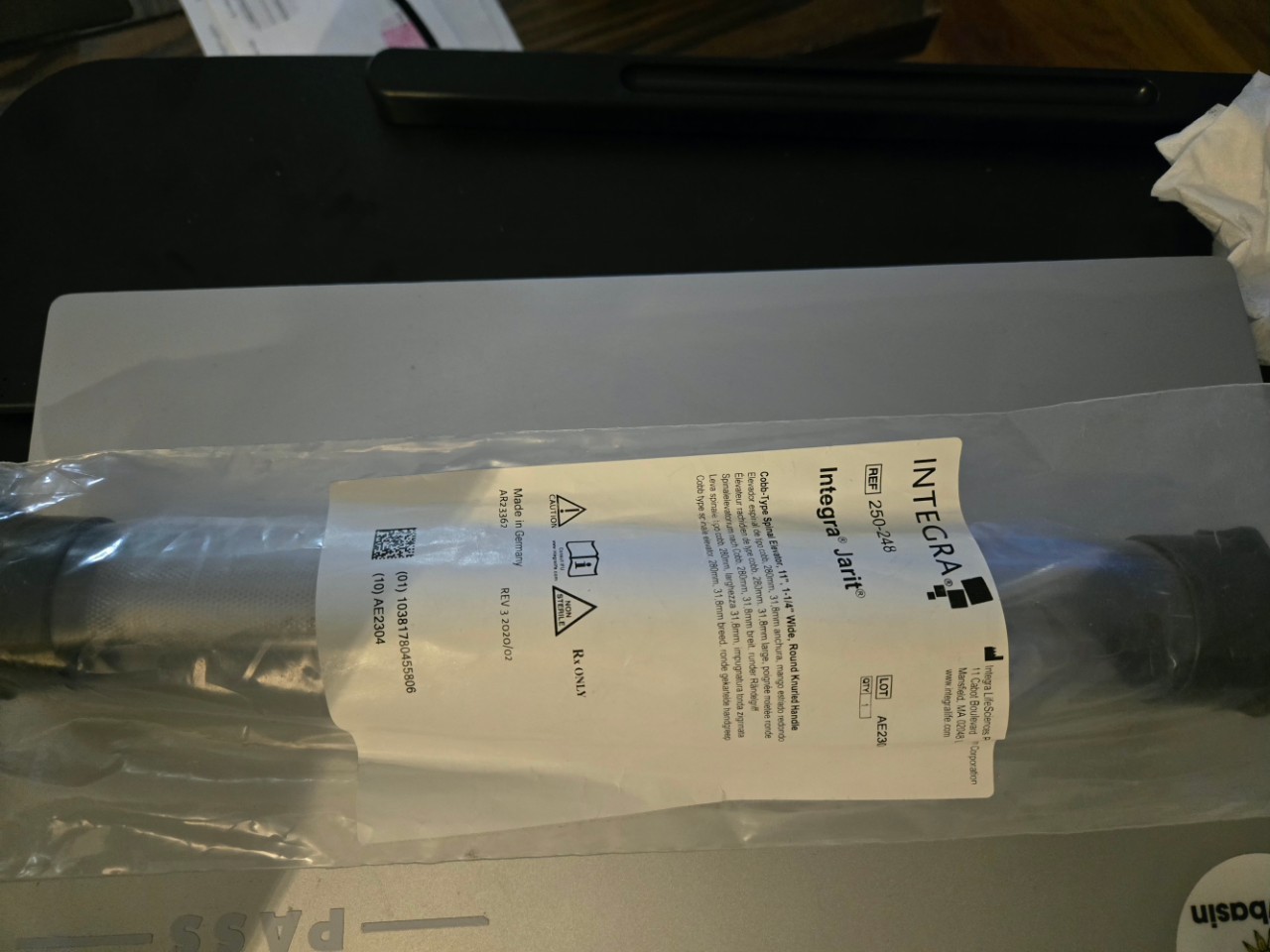 Jarit 250-248 Cobb-Orthopedic Elevator Length – Overall (mm): 280 -BRAND NEW