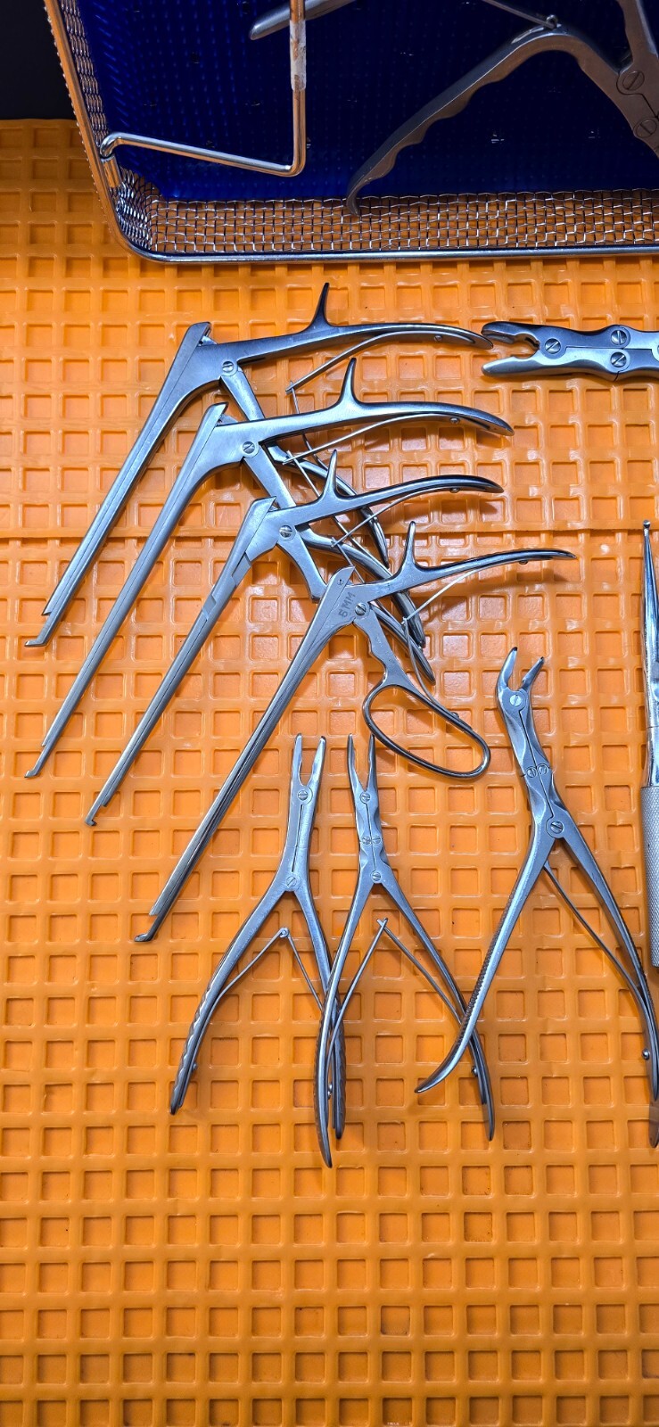 Aesculap Surgical Orthopedic Curette Set of 9 W- Kerrison Rongeurs & Case