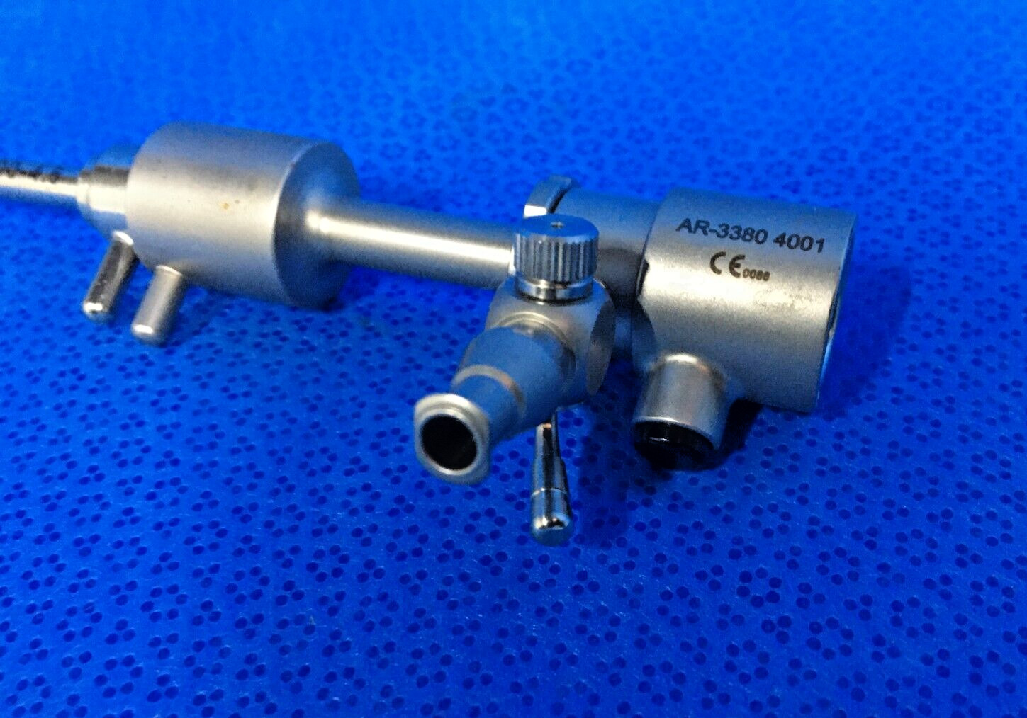 Arthrex AR-3380-4001 Bridge for 4 mm Scope & AR-3400-4.5 Operative Cannula
