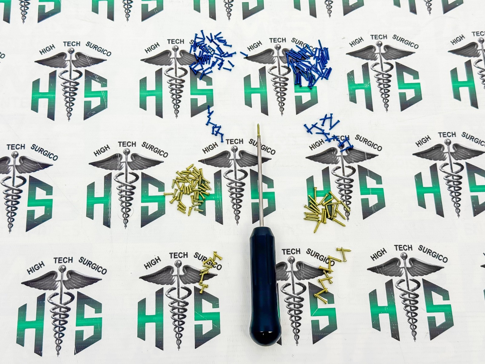 Máxillofáciàl Mini Micro Cross Head Screws 1.5mm /2.0mm Titanium + Driver 161pcs
